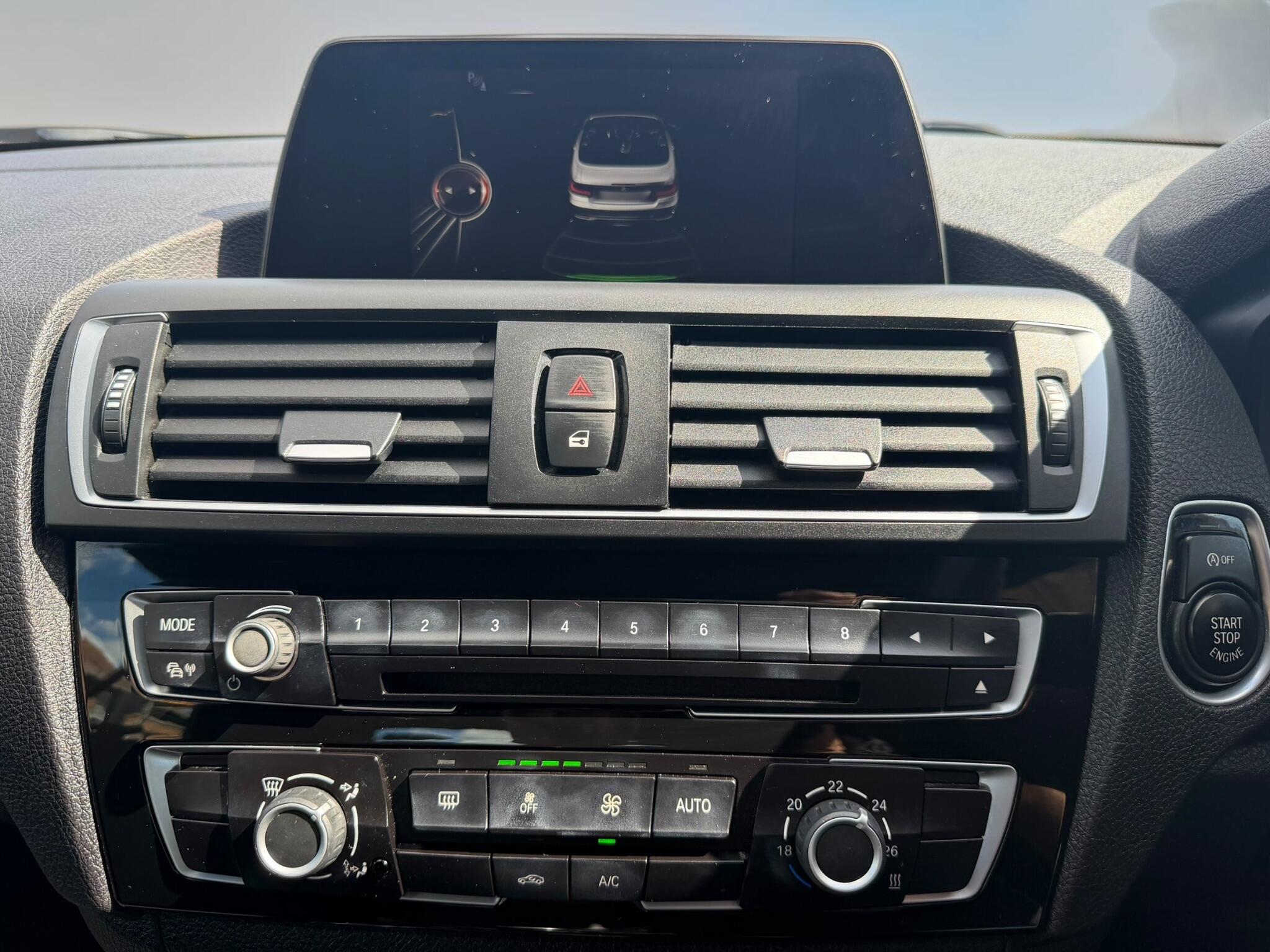 BMW 2 Series view 32