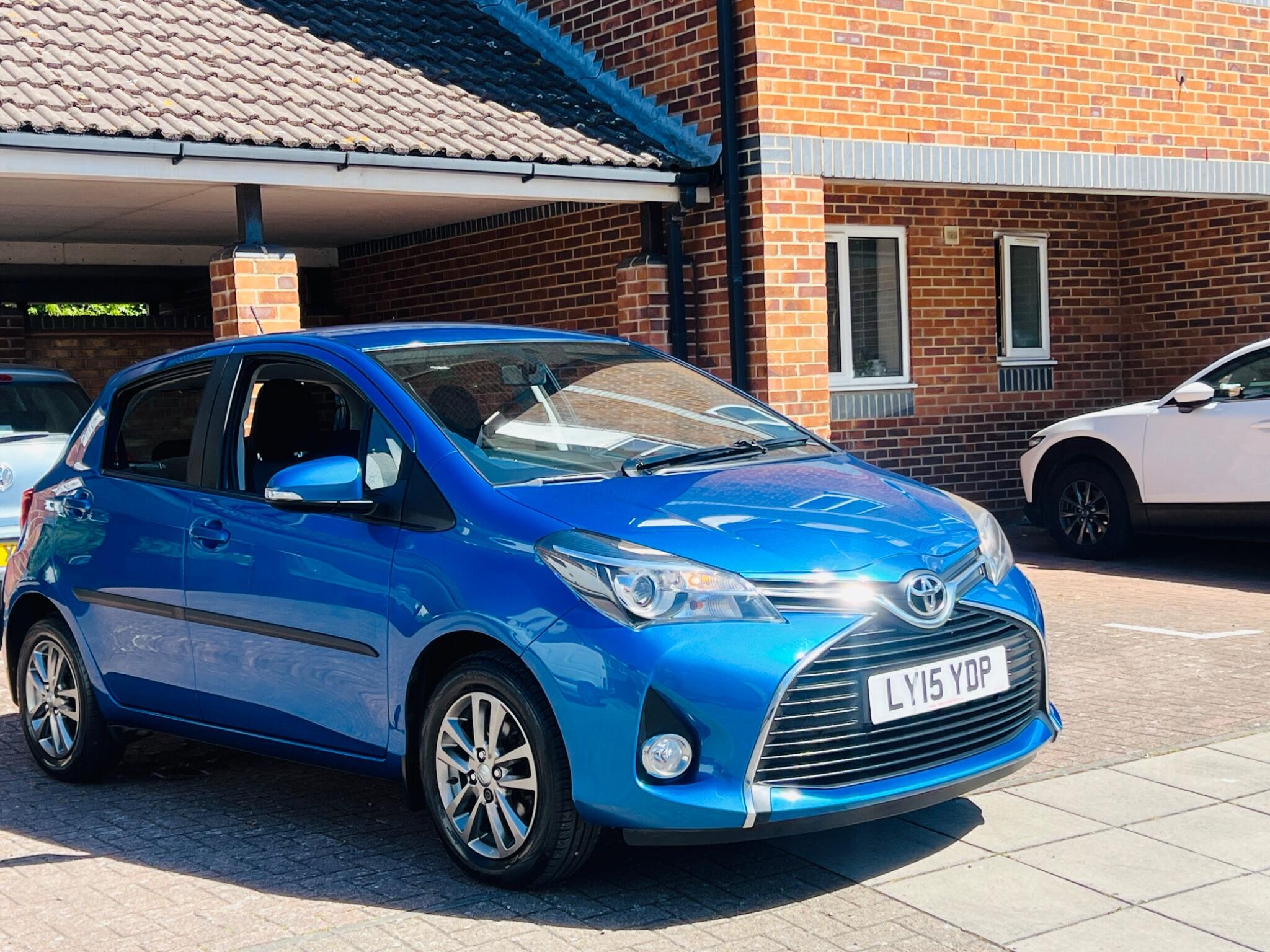 Toyota Yaris view 9