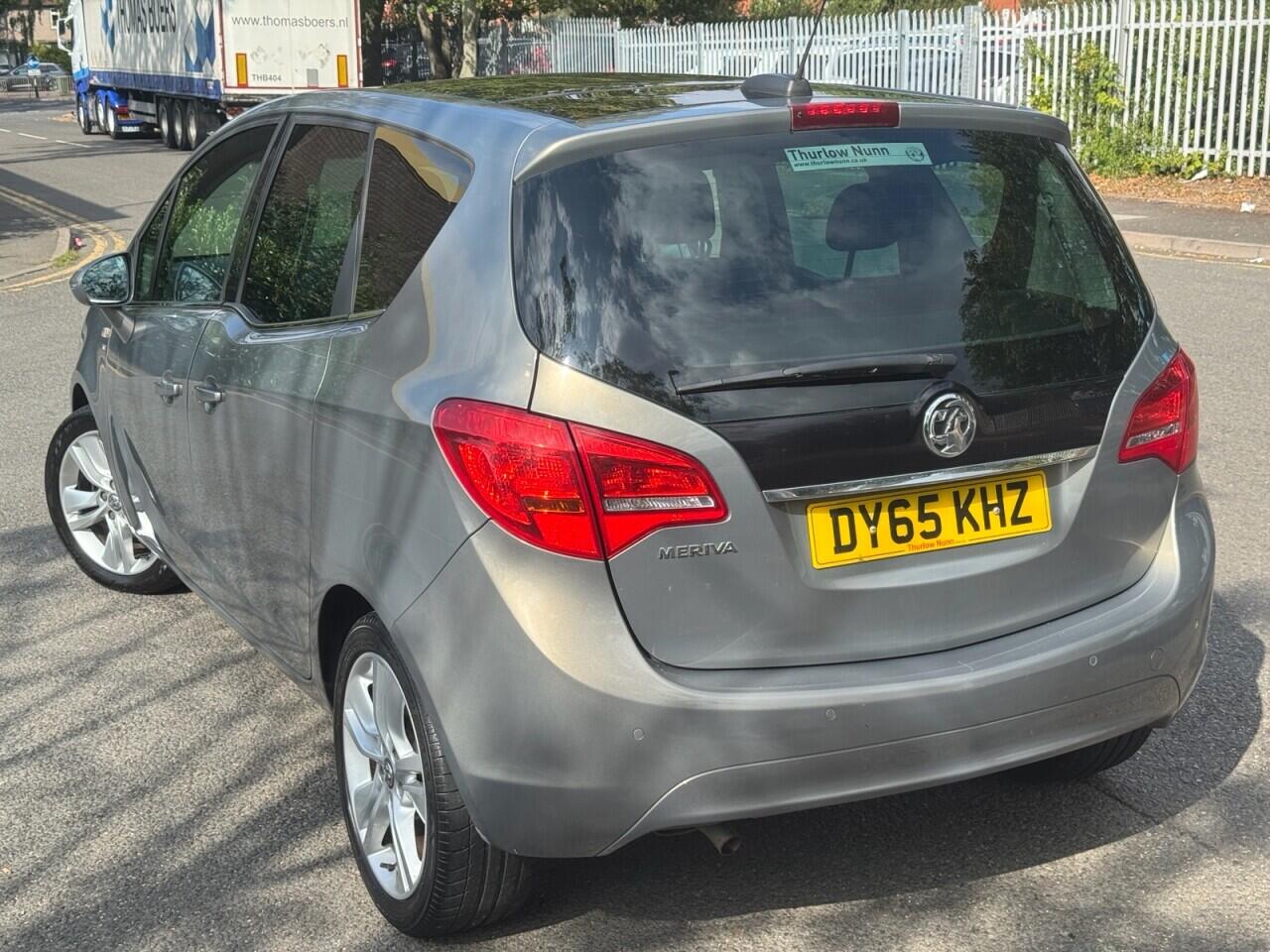 Vauxhall Meriva view 5