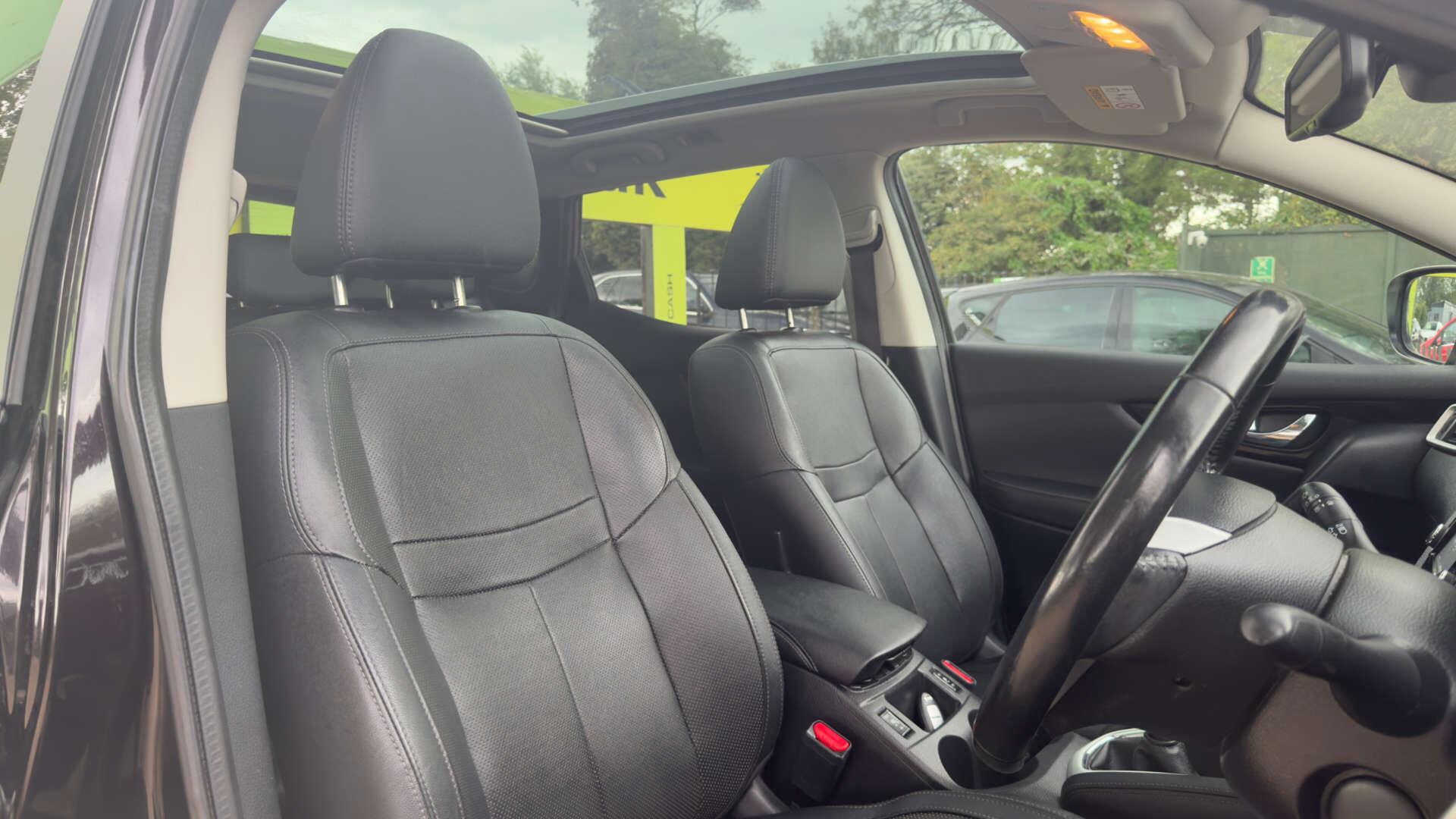 Nissan Qashqai view 8