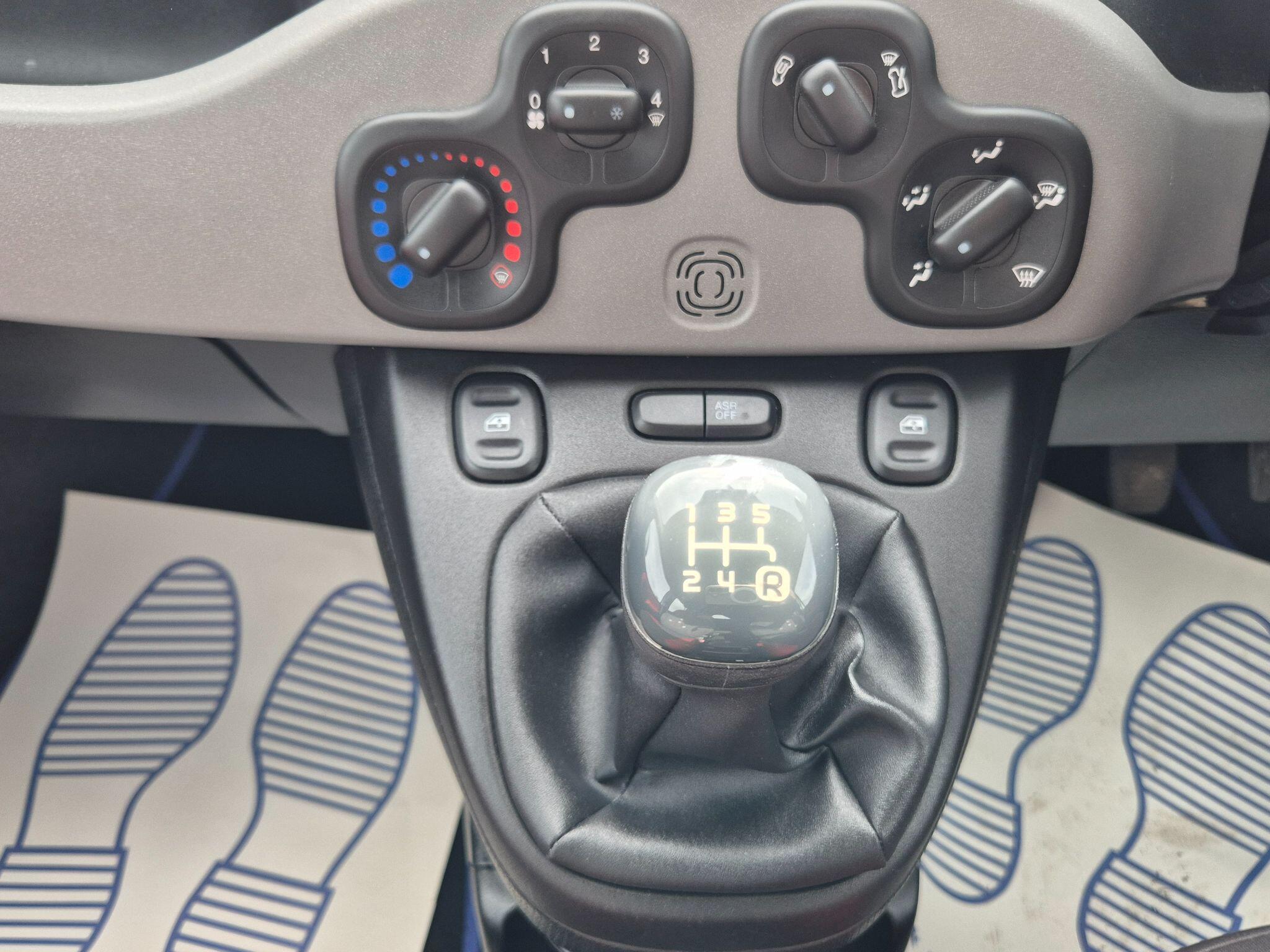 Fiat Panda view 15
