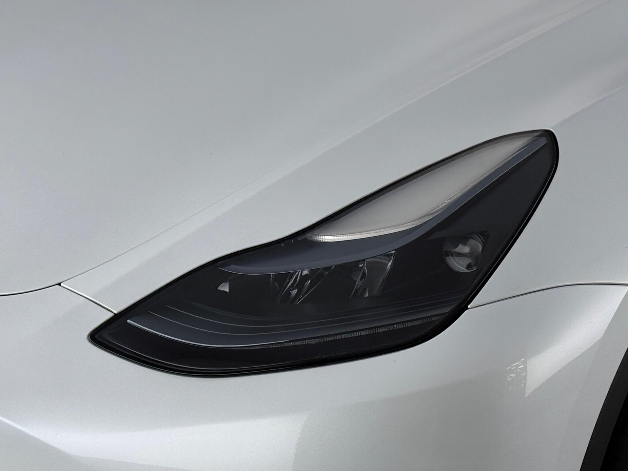 Tesla Model Y view 14