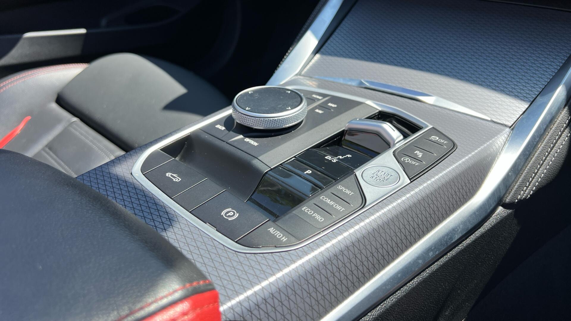 BMW 4 Series view 10