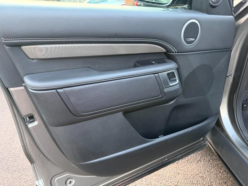 Land Rover Discovery 3 view 59