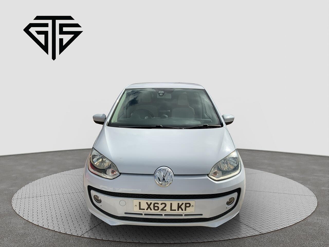 Volkswagen Up! view 8