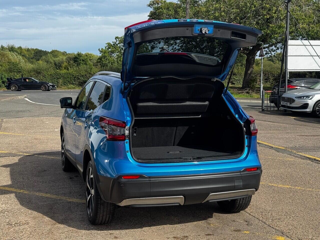 Nissan Qashqai view 14