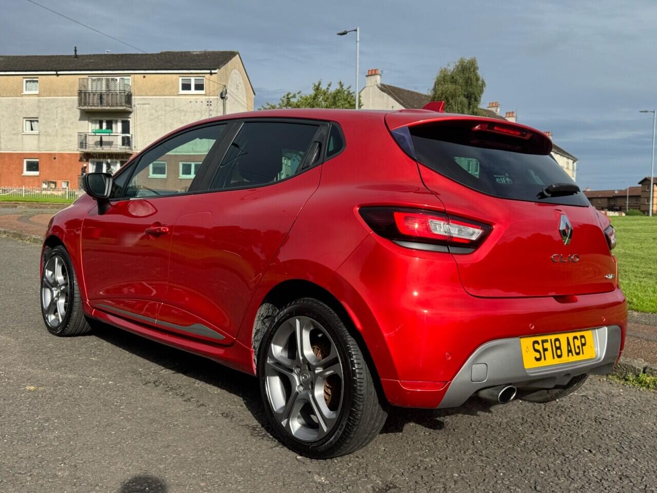 Renault Clio view 4