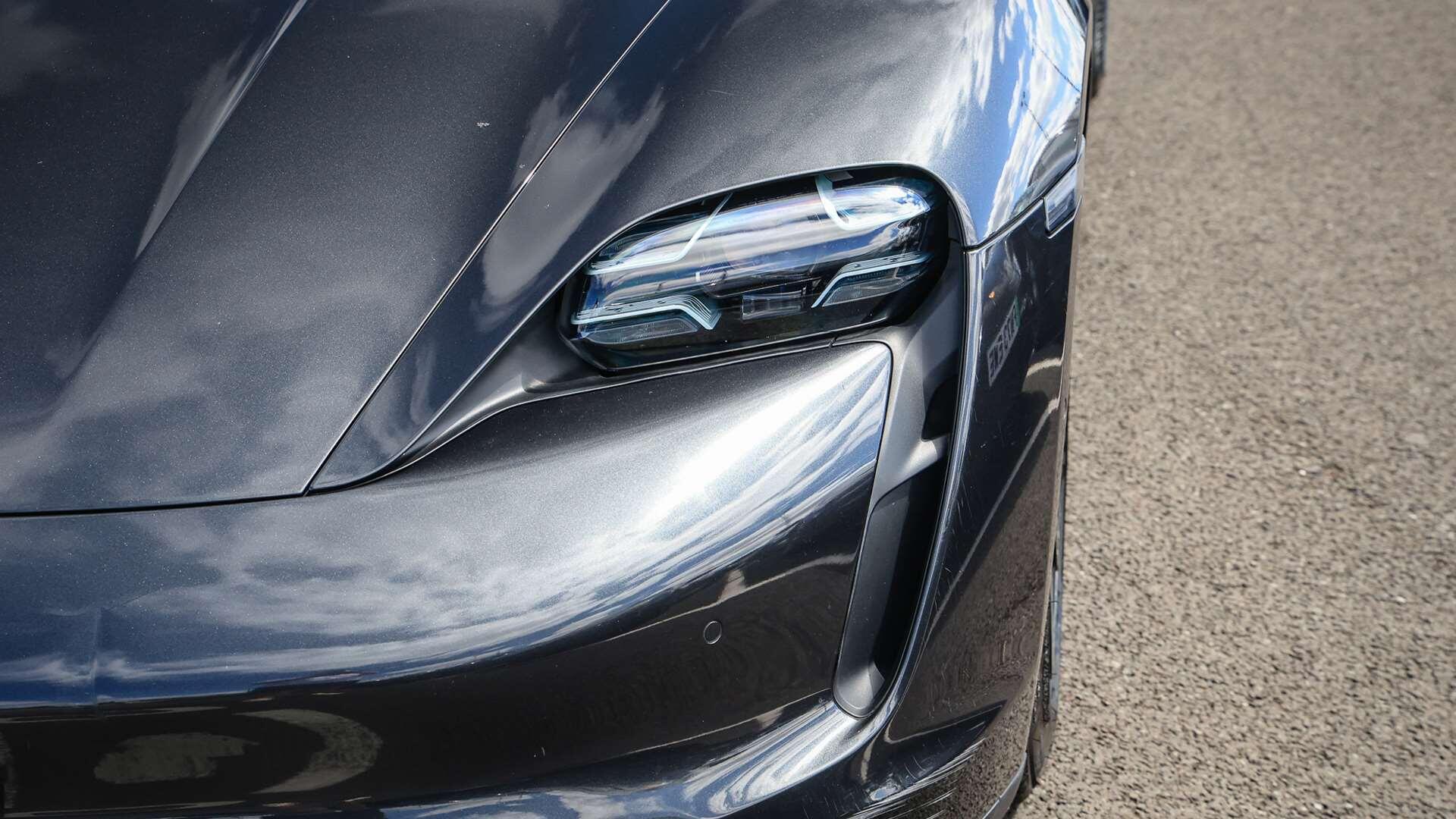 Porsche Taycan view 30