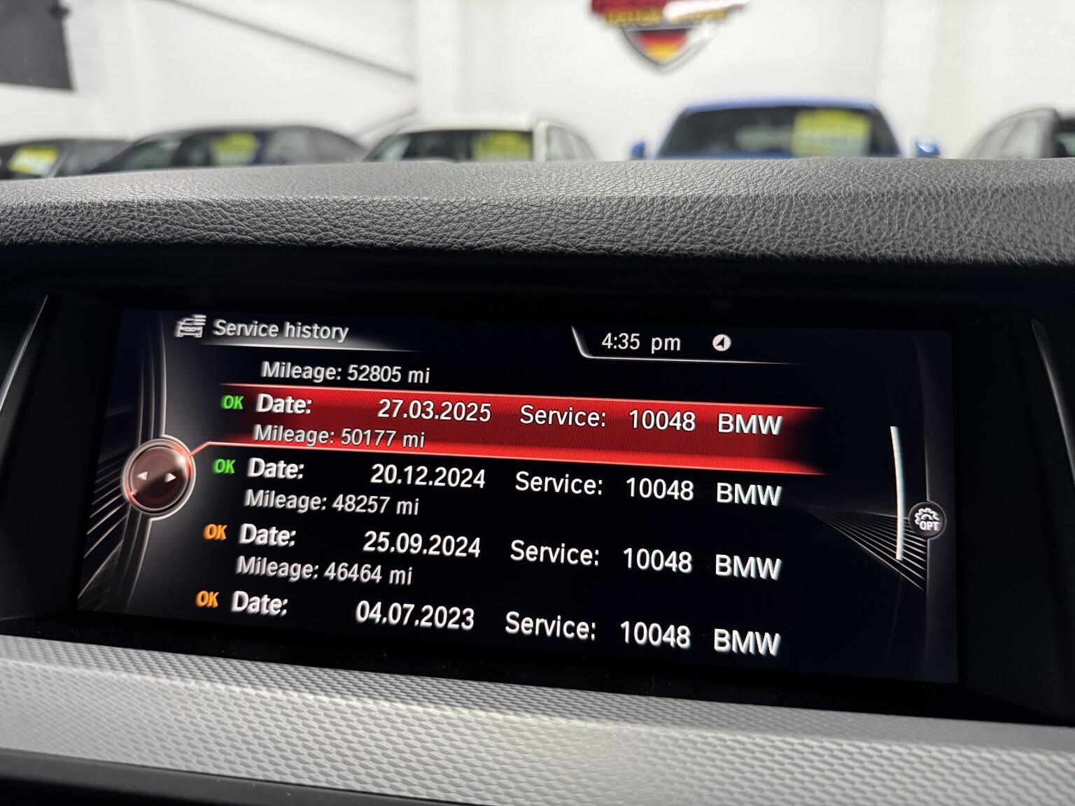 BMW 5 Series view 14