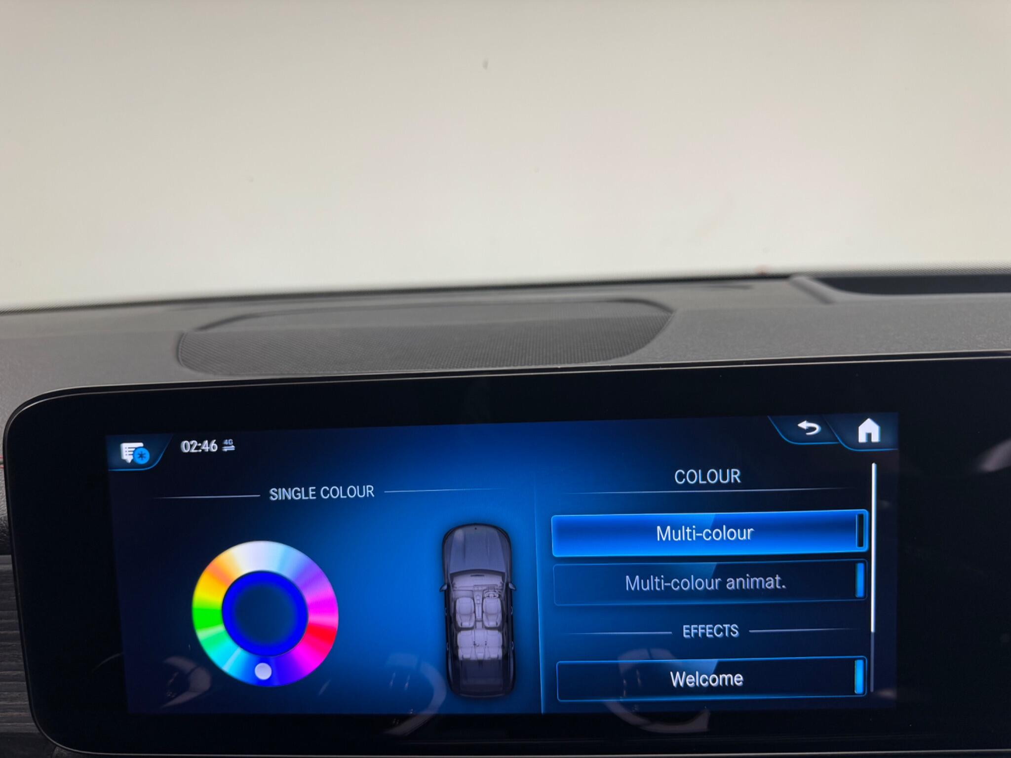 Mercedes-Benz Eqb view 24