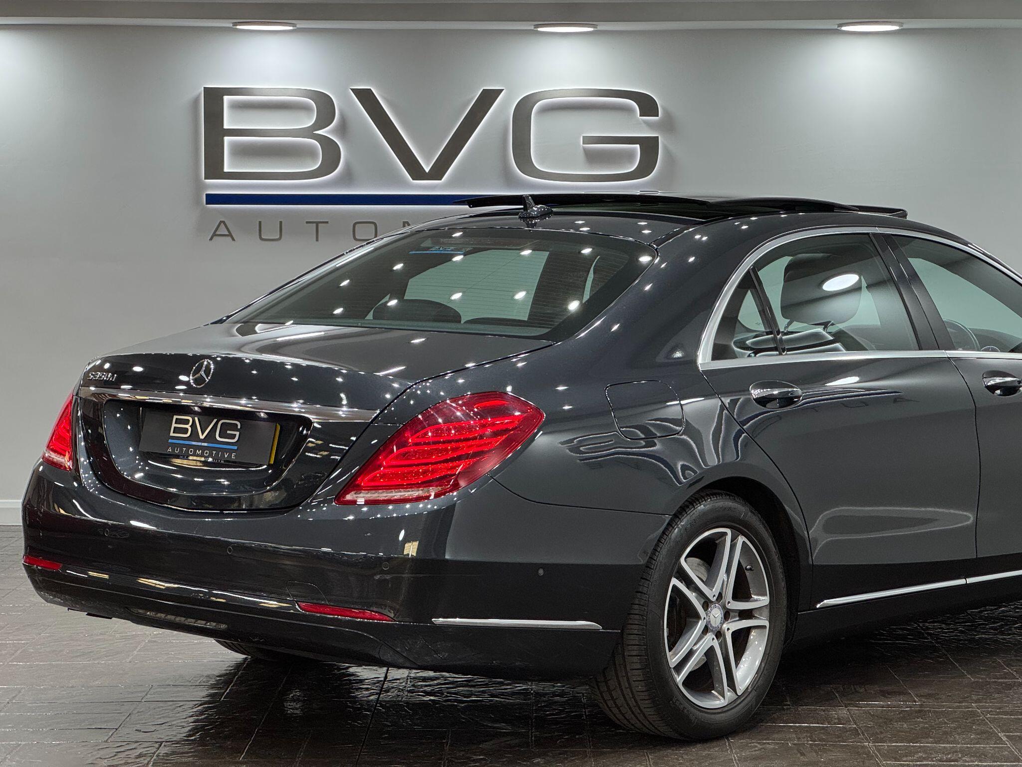 Mercedes-Benz S-Class view 18