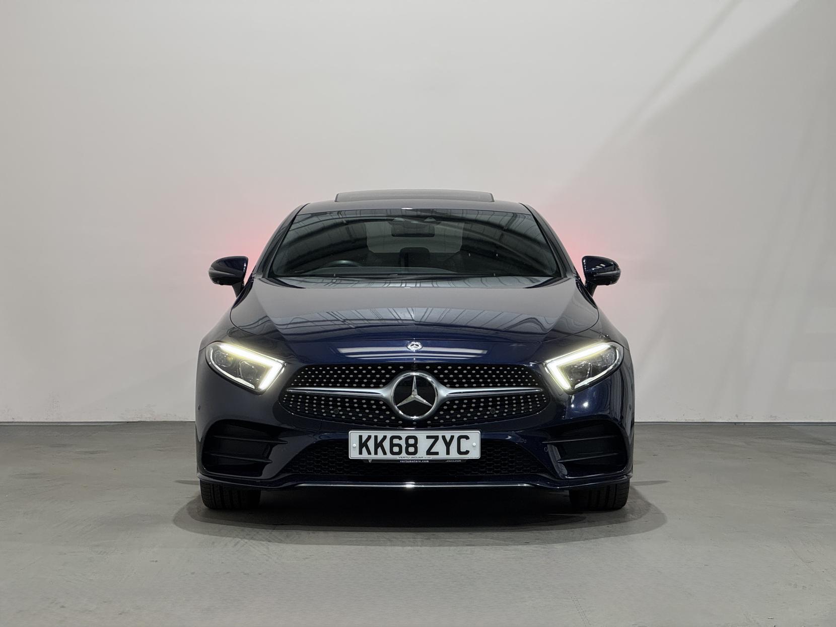 Mercedes-Benz CLS view 5
