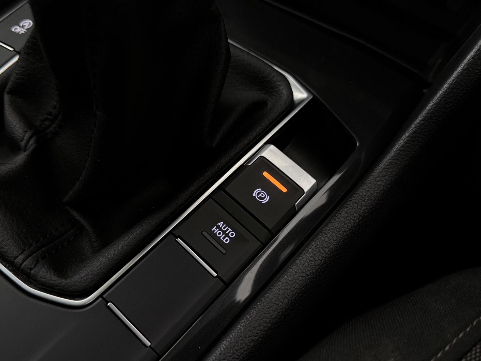 Volkswagen Tiguan view 23