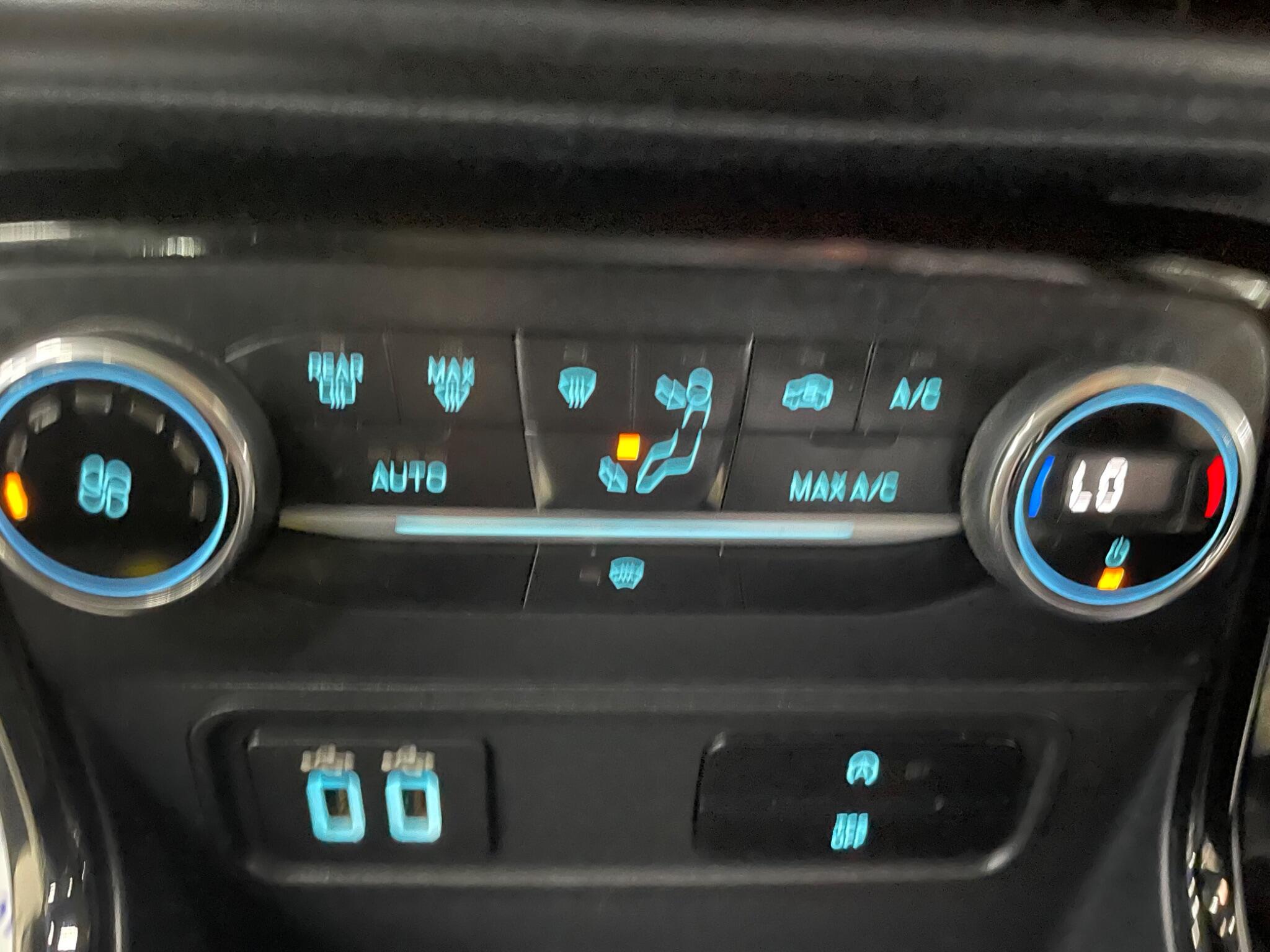 Ford Ecosport view 25