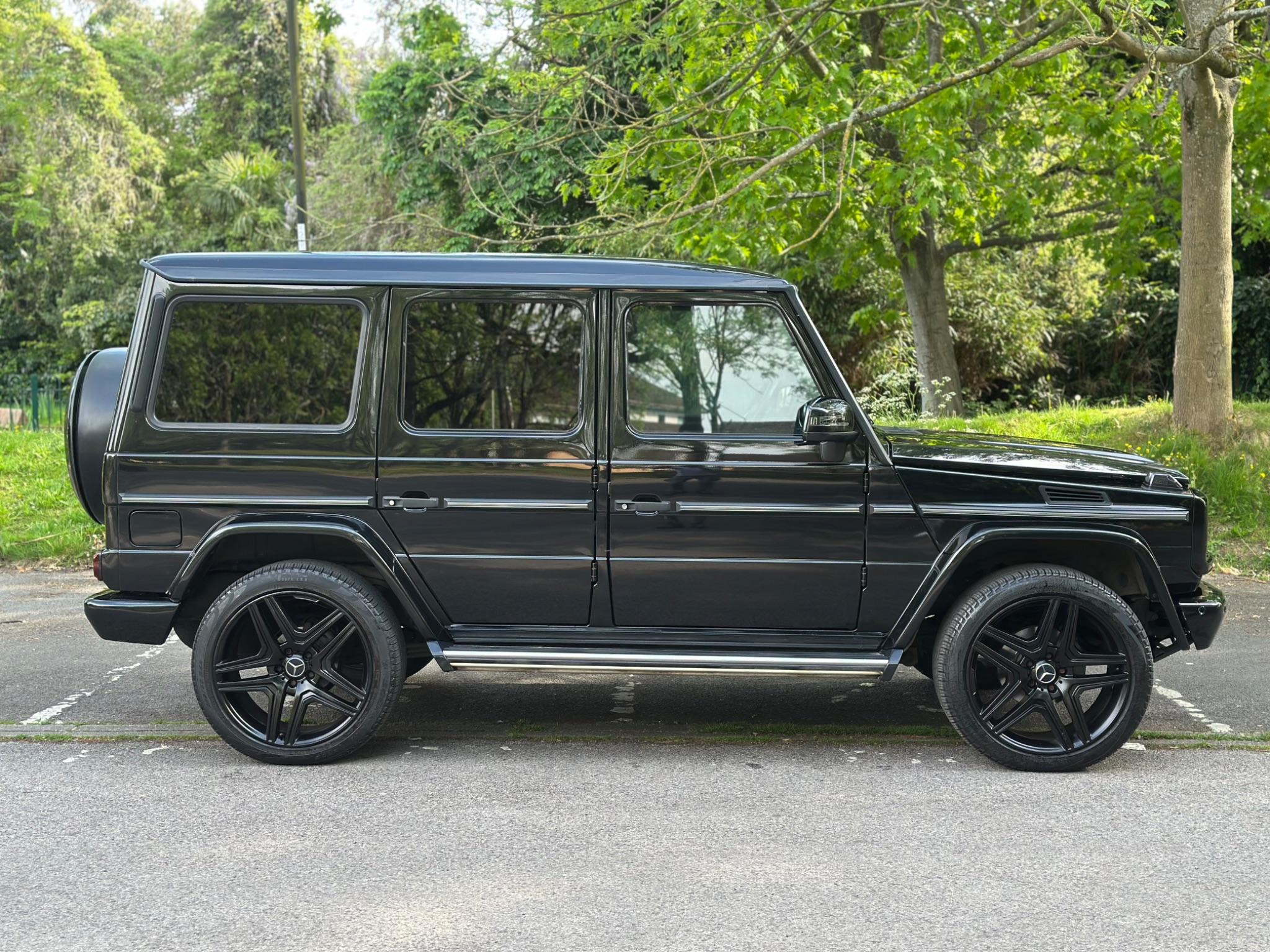 Mercedes-Benz G-Class view 5