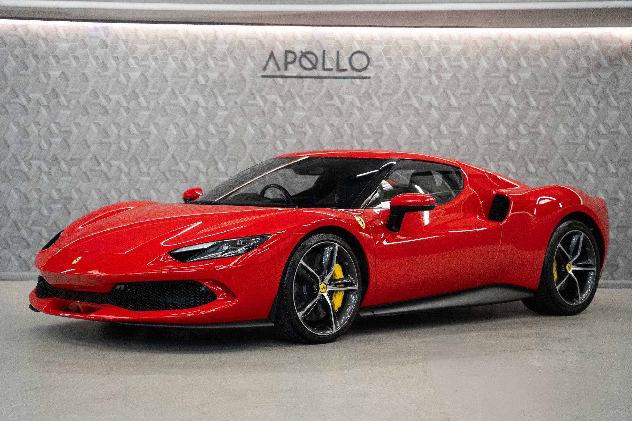 Ferrari 296 GTB 2024 3.0T V6 ...