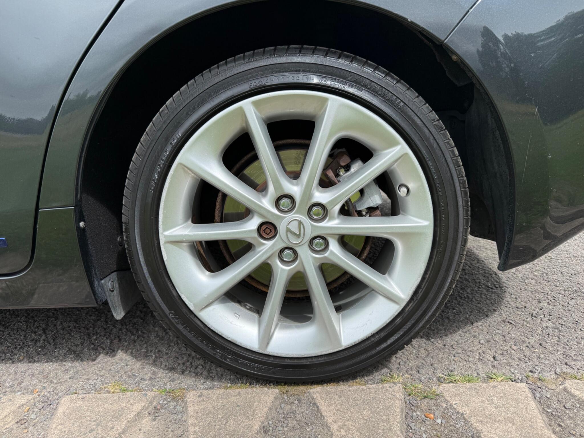 Lexus CT view 30
