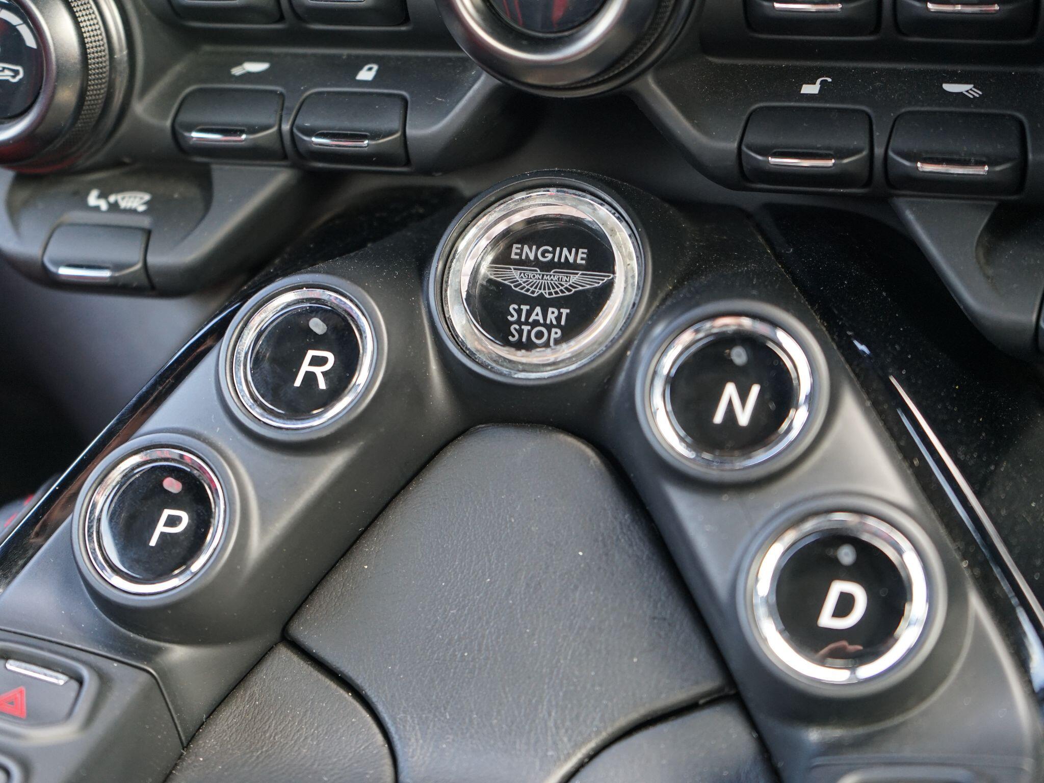 Aston Martin Vantage view 28