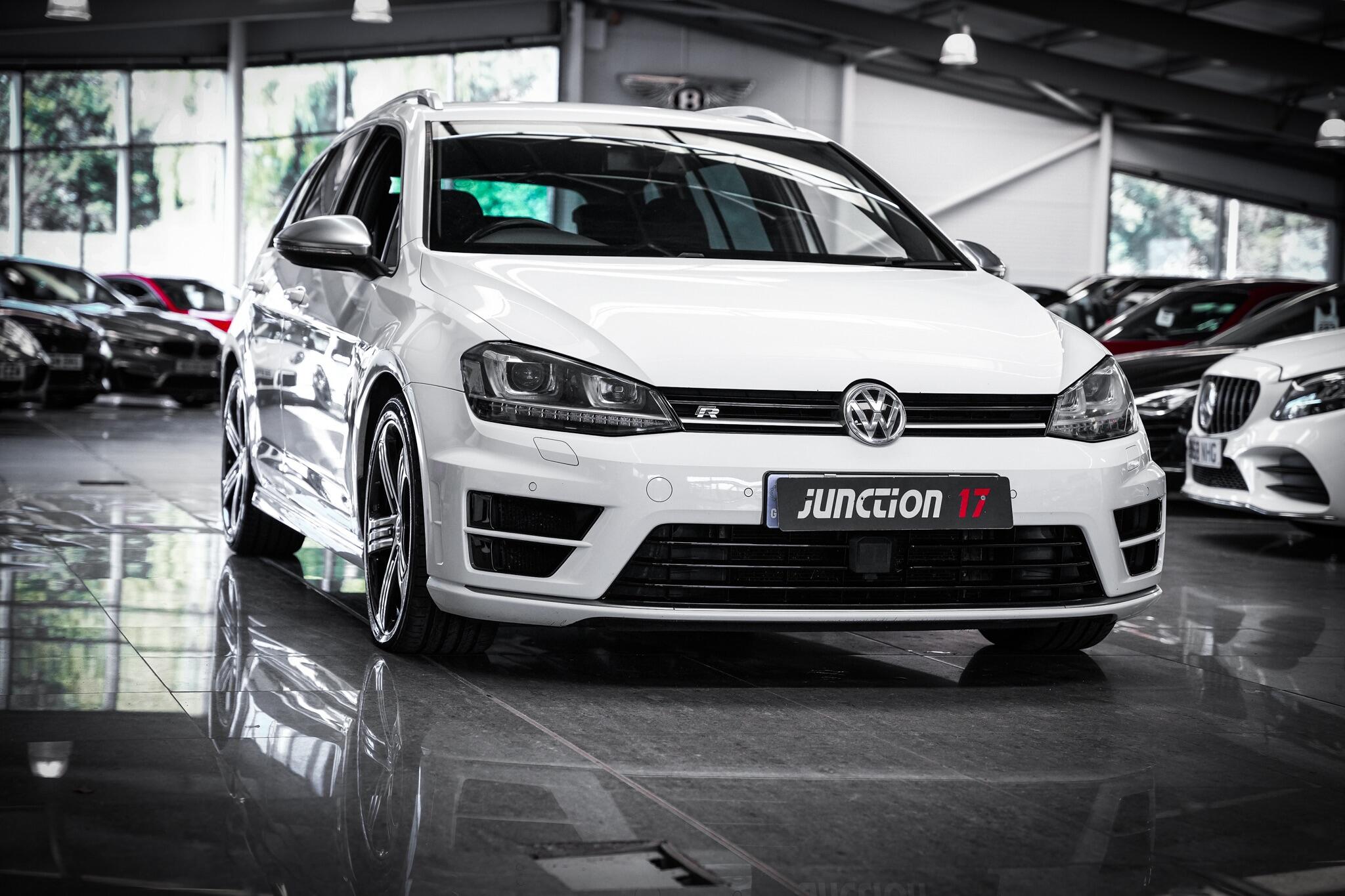 Volkswagen Golf view 10