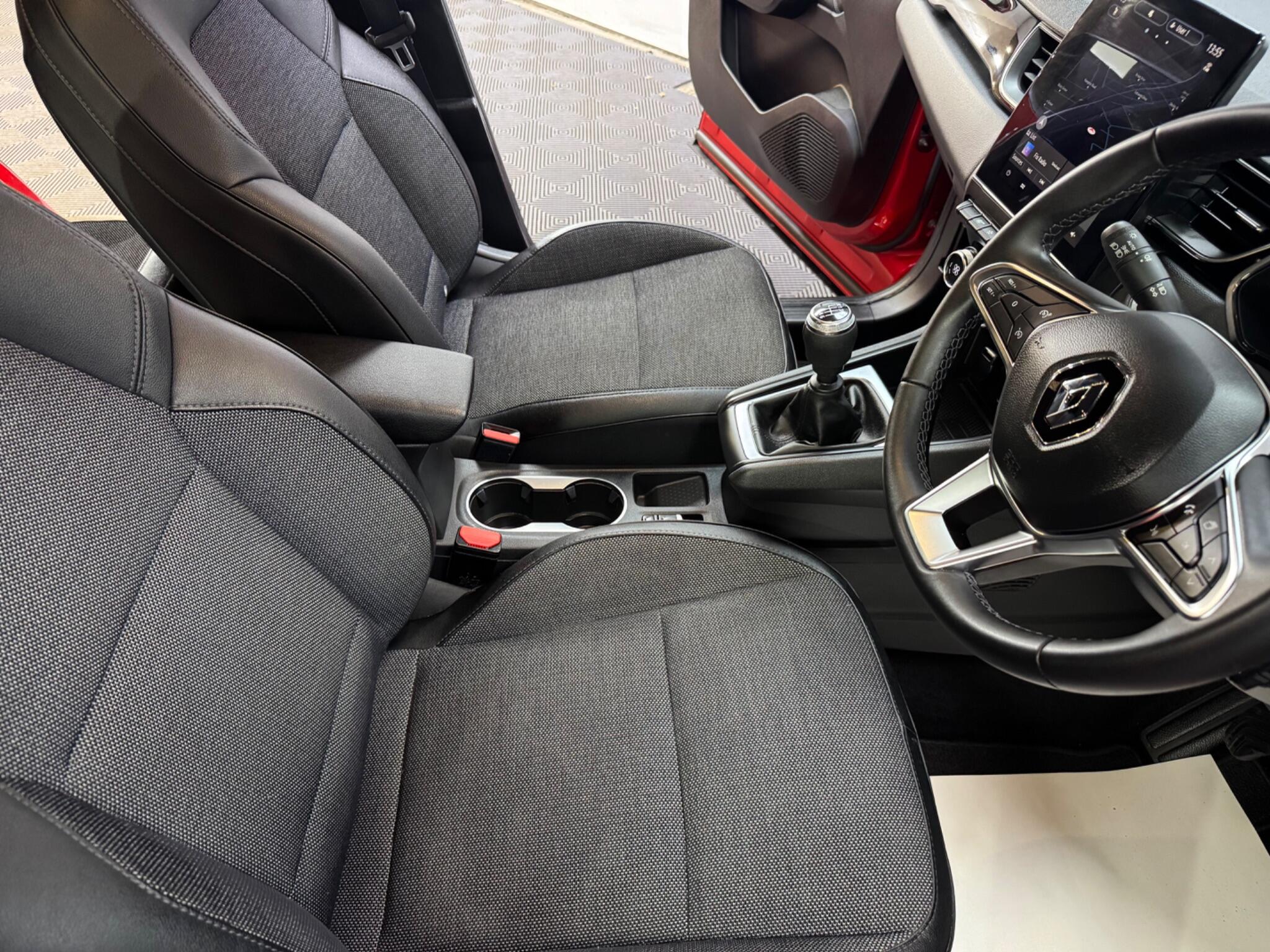 Renault Captur view 7