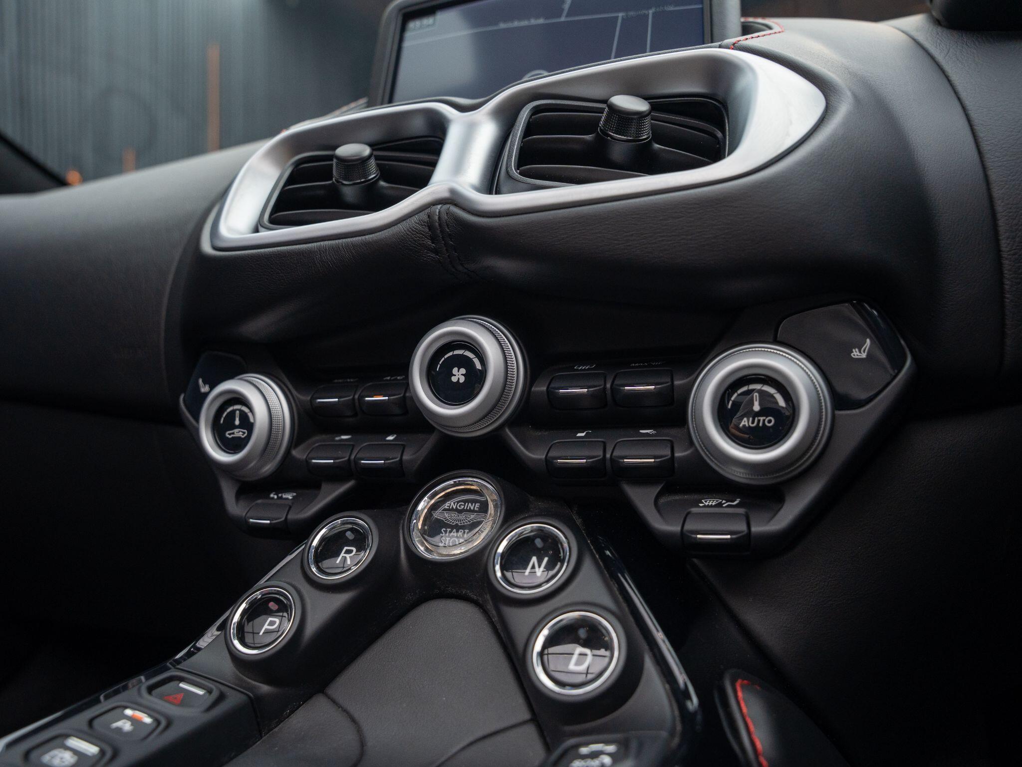 Aston Martin Vantage view 27
