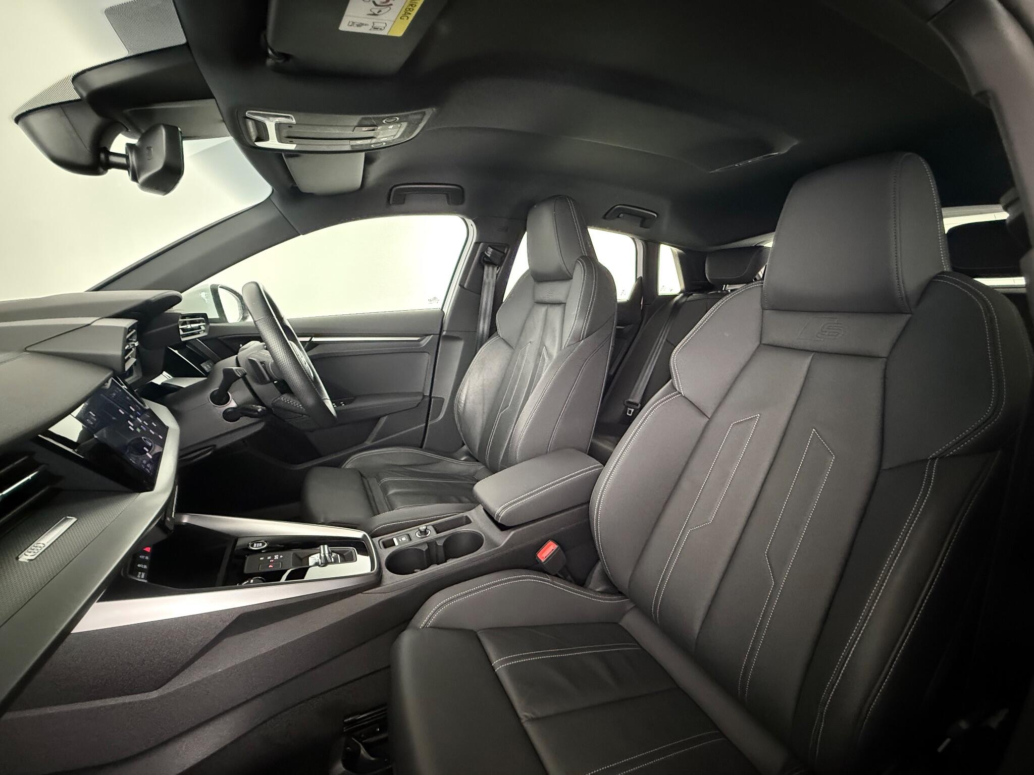 Audi A3 view 9