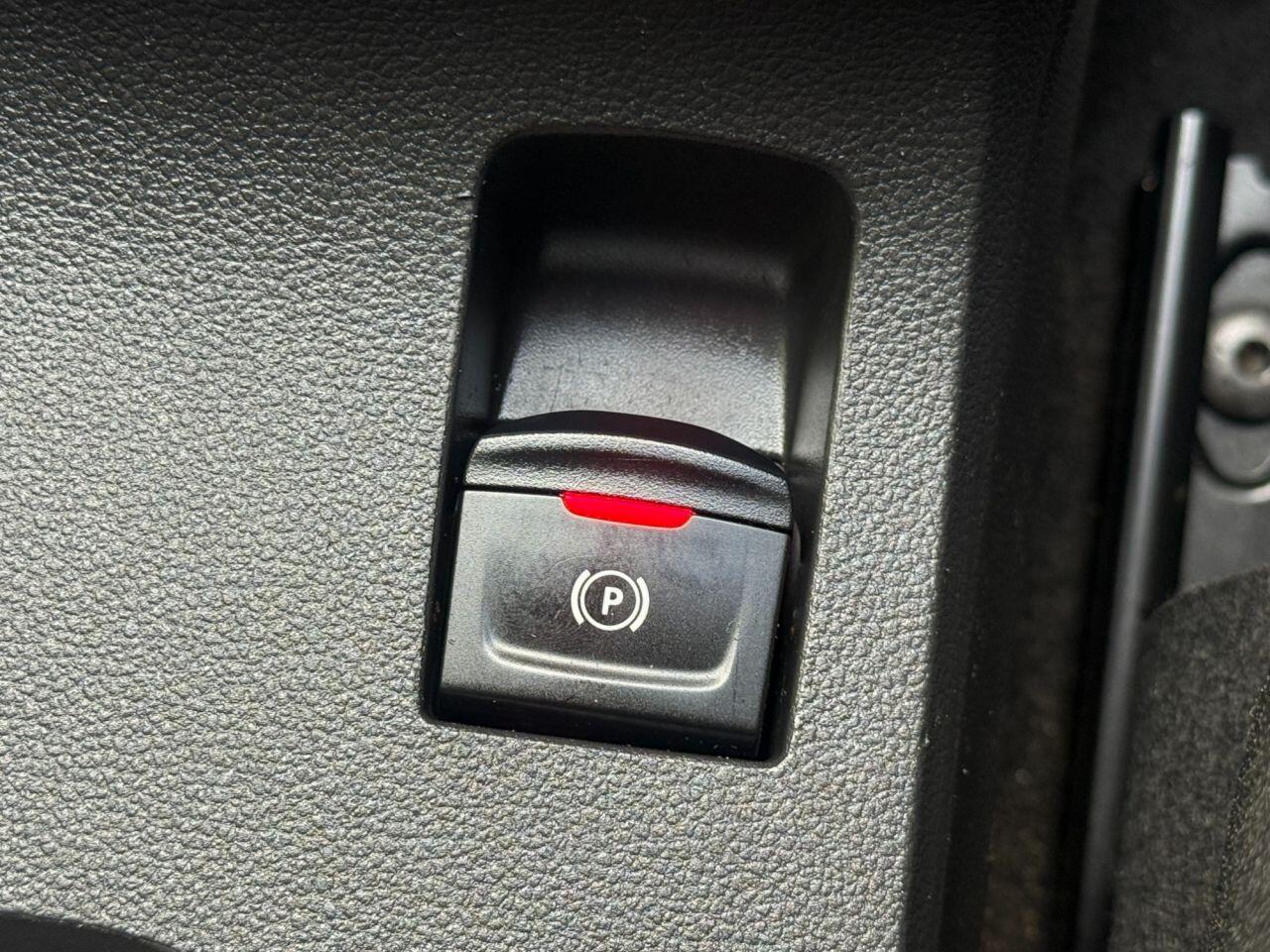 Dacia Jogger view 30