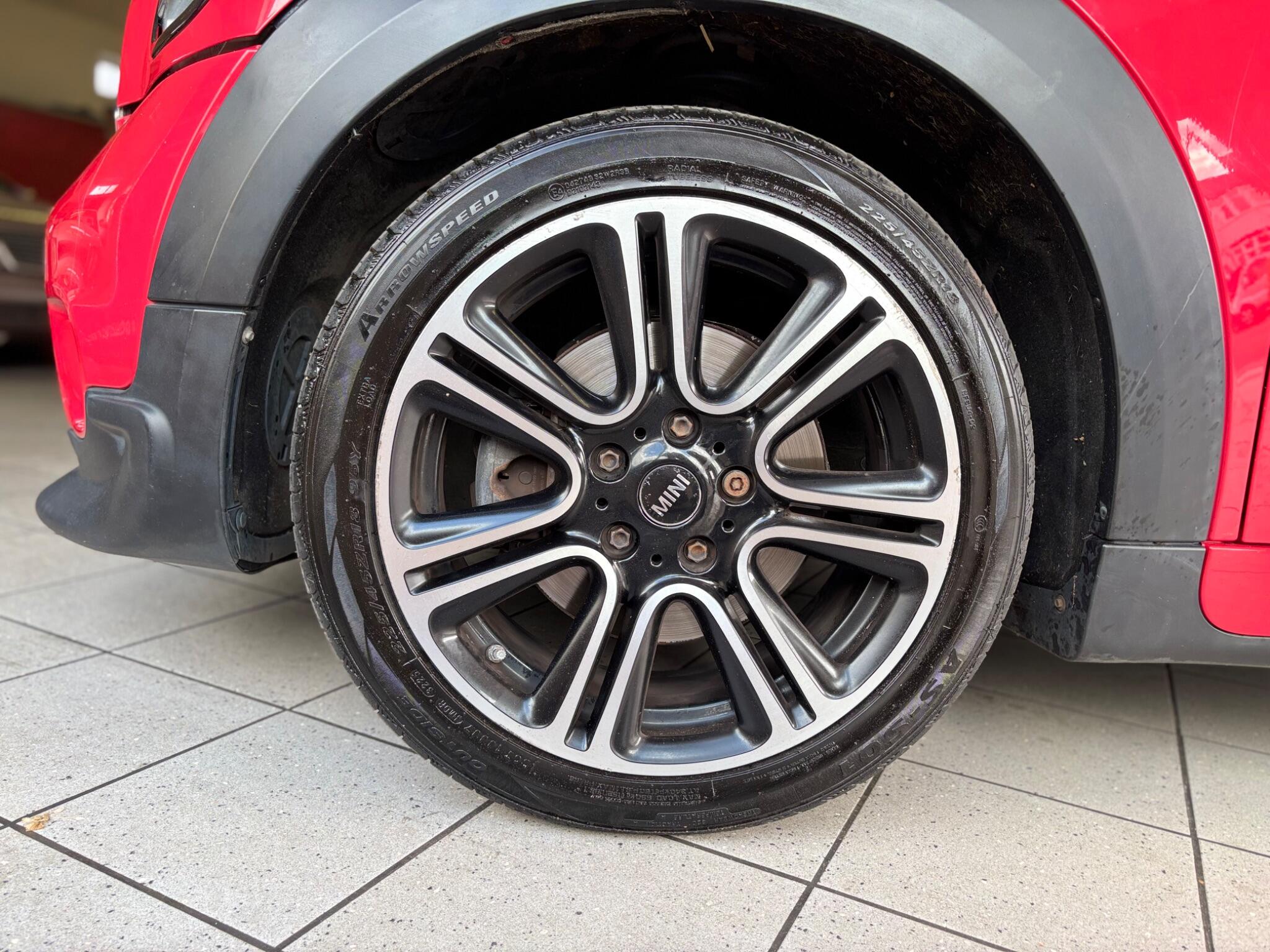 Mini Countryman view 15