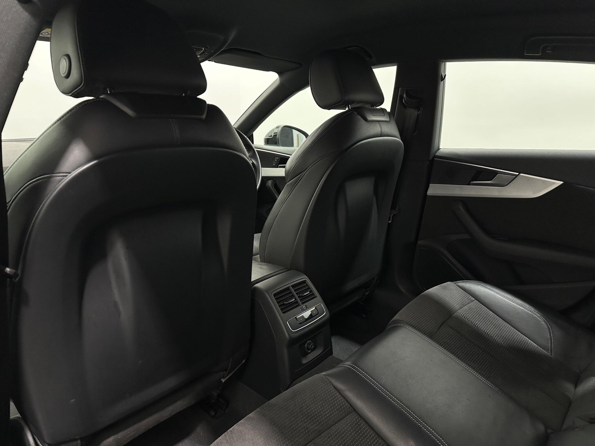 Audi A5 view 39