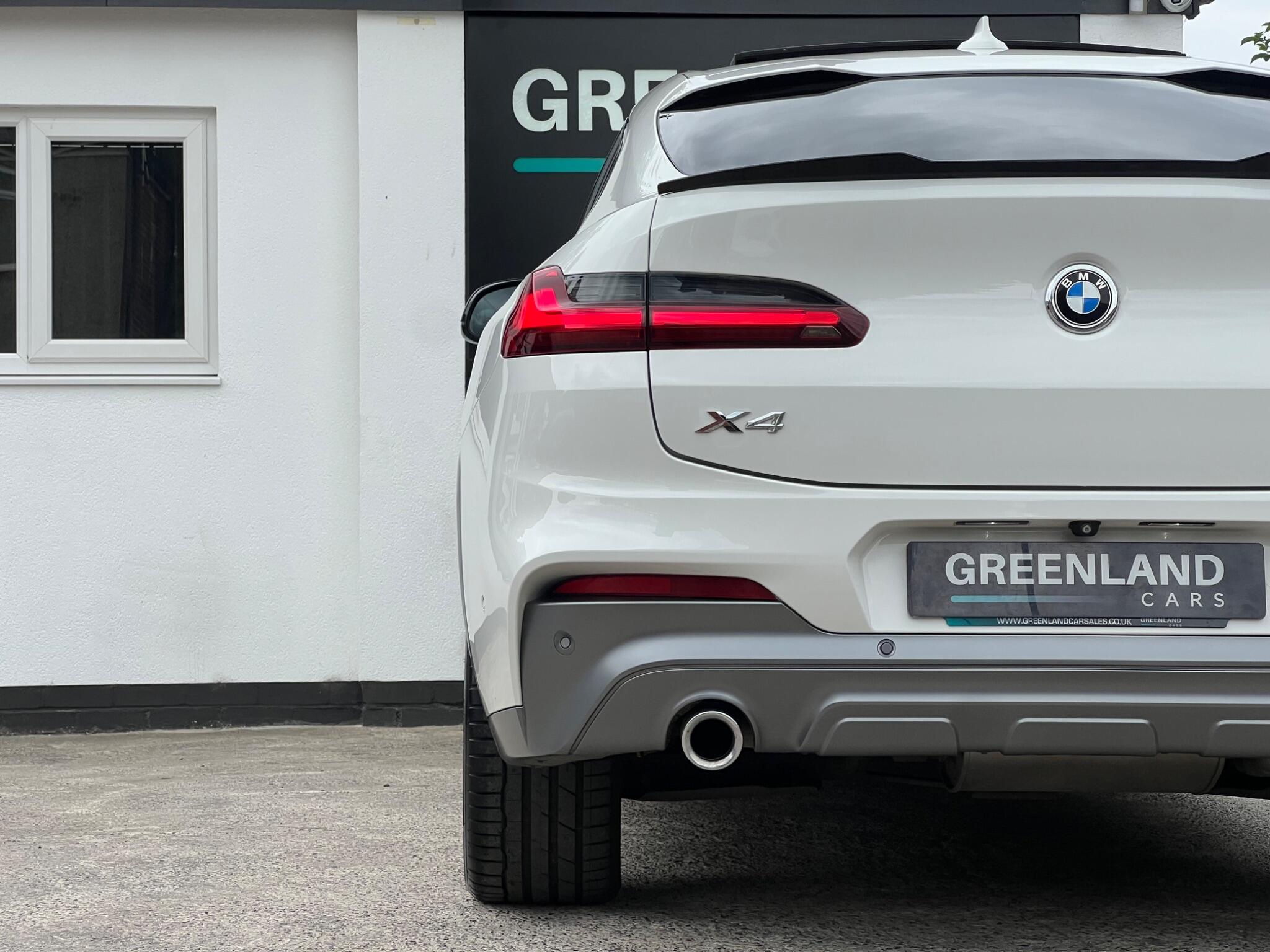BMW X4 view 23