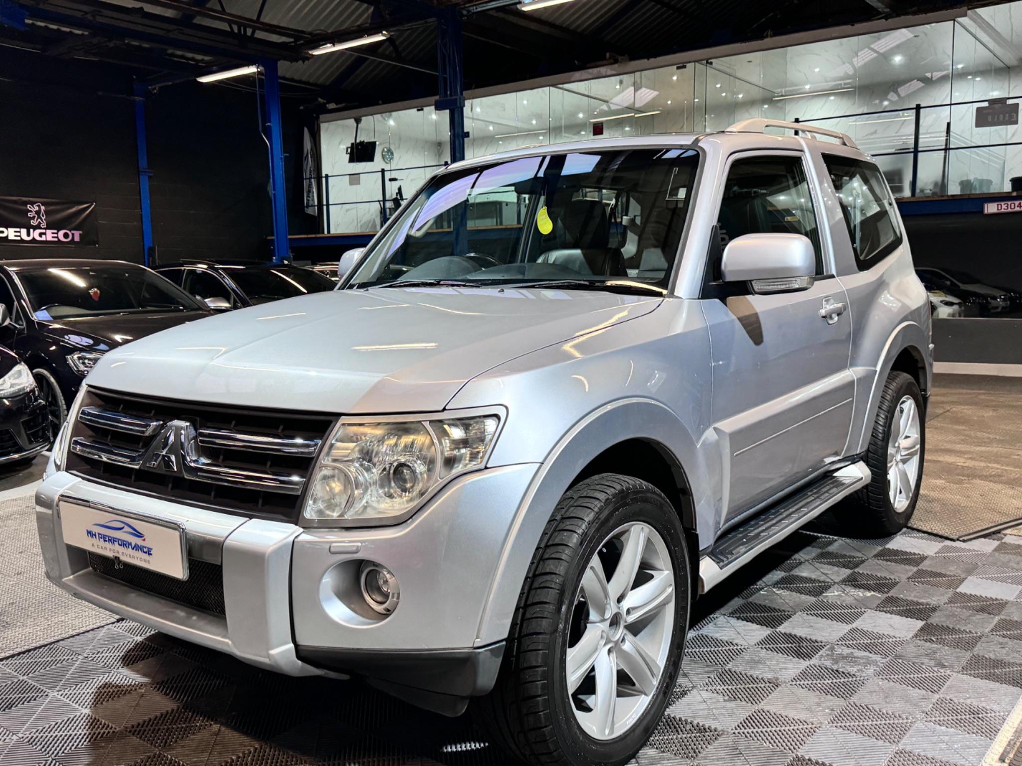 Mitsubishi Shogun view 28