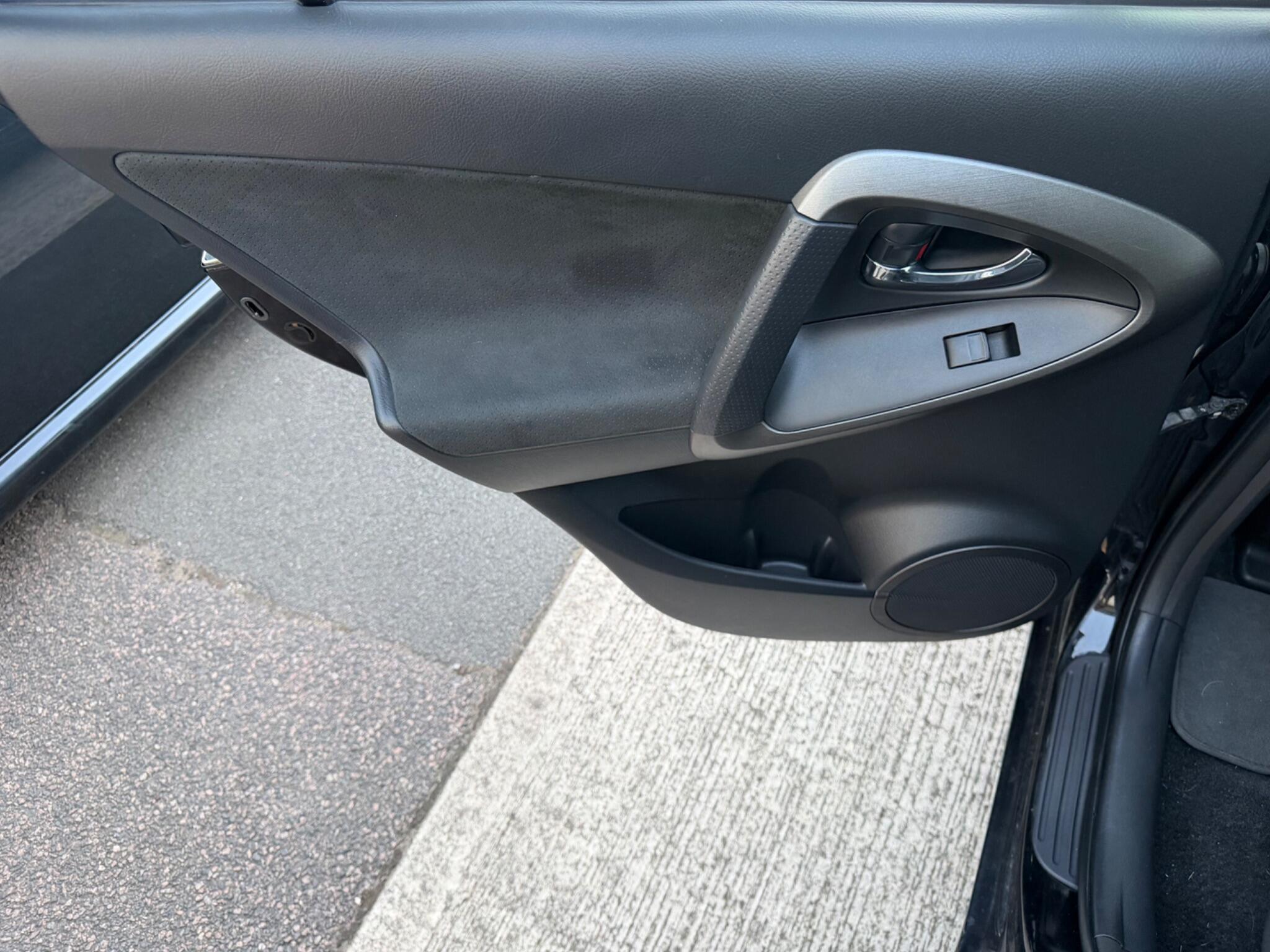 Toyota Rav4 view 68