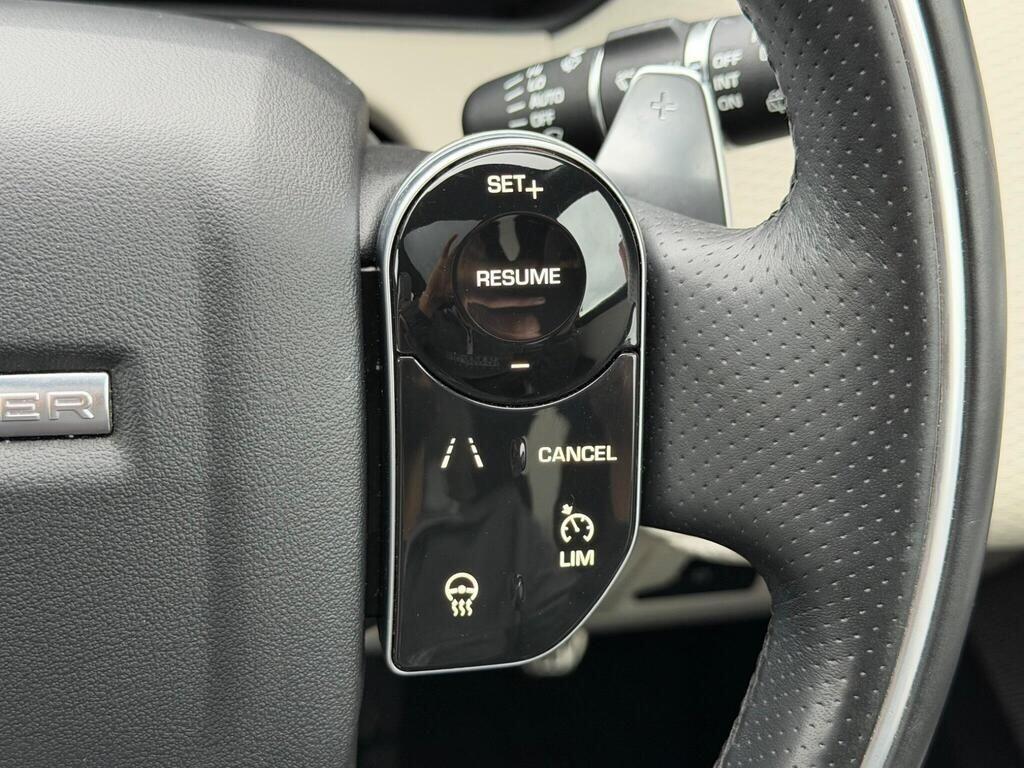 Land Rover Range Rover Velar view 28