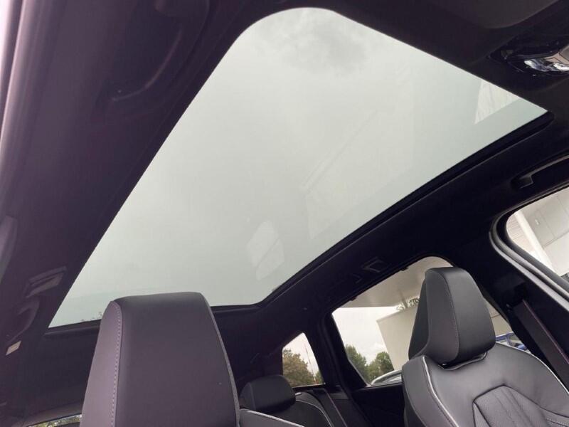 BMW X3 view 20