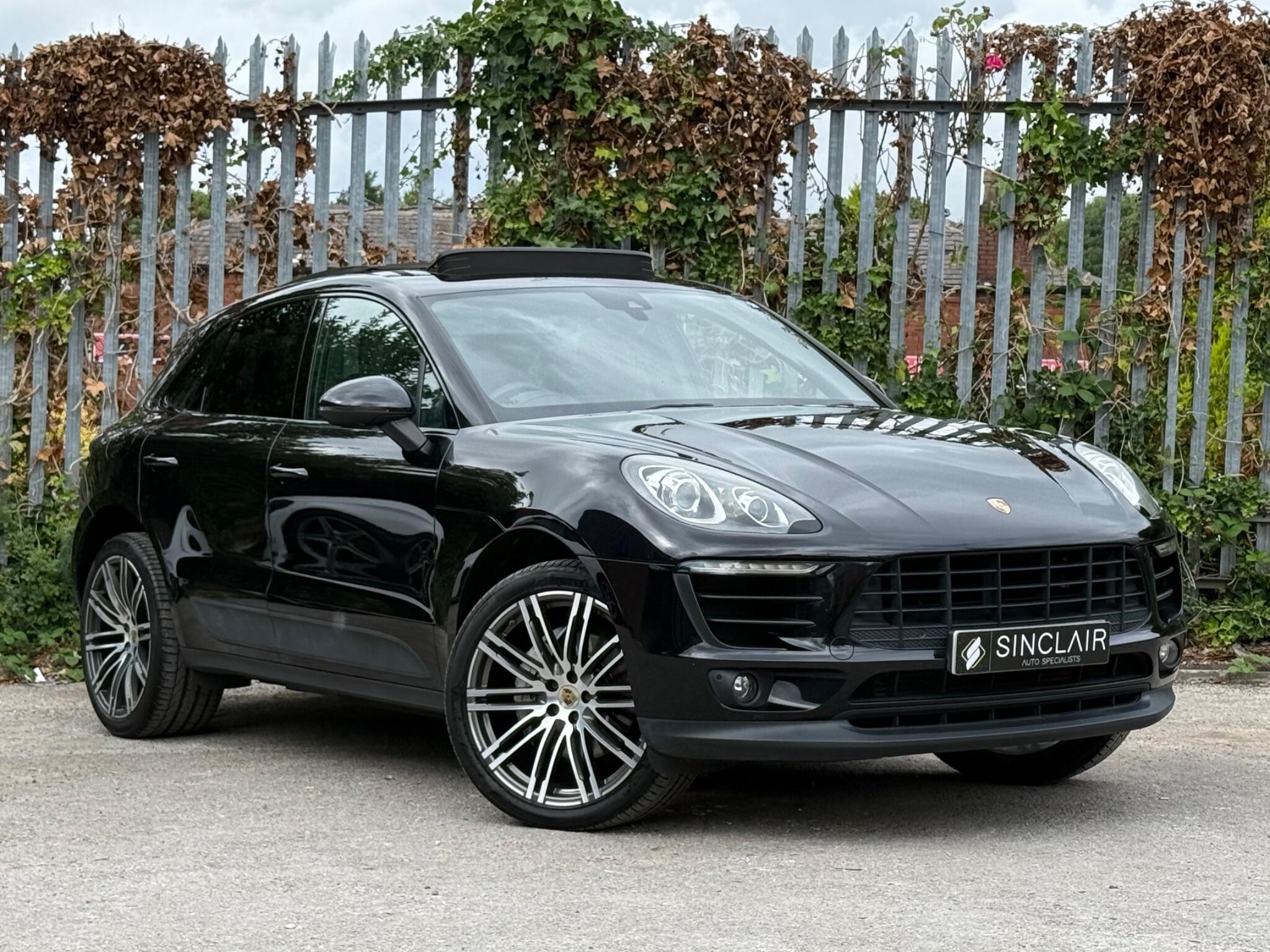 Porsche Macan main image