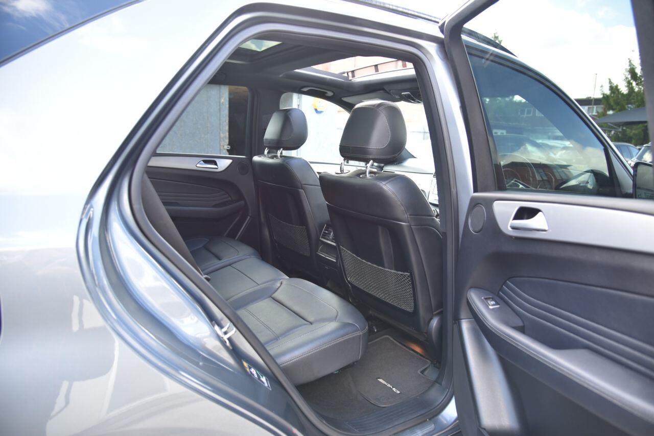 Mercedes-Benz Gle view 25