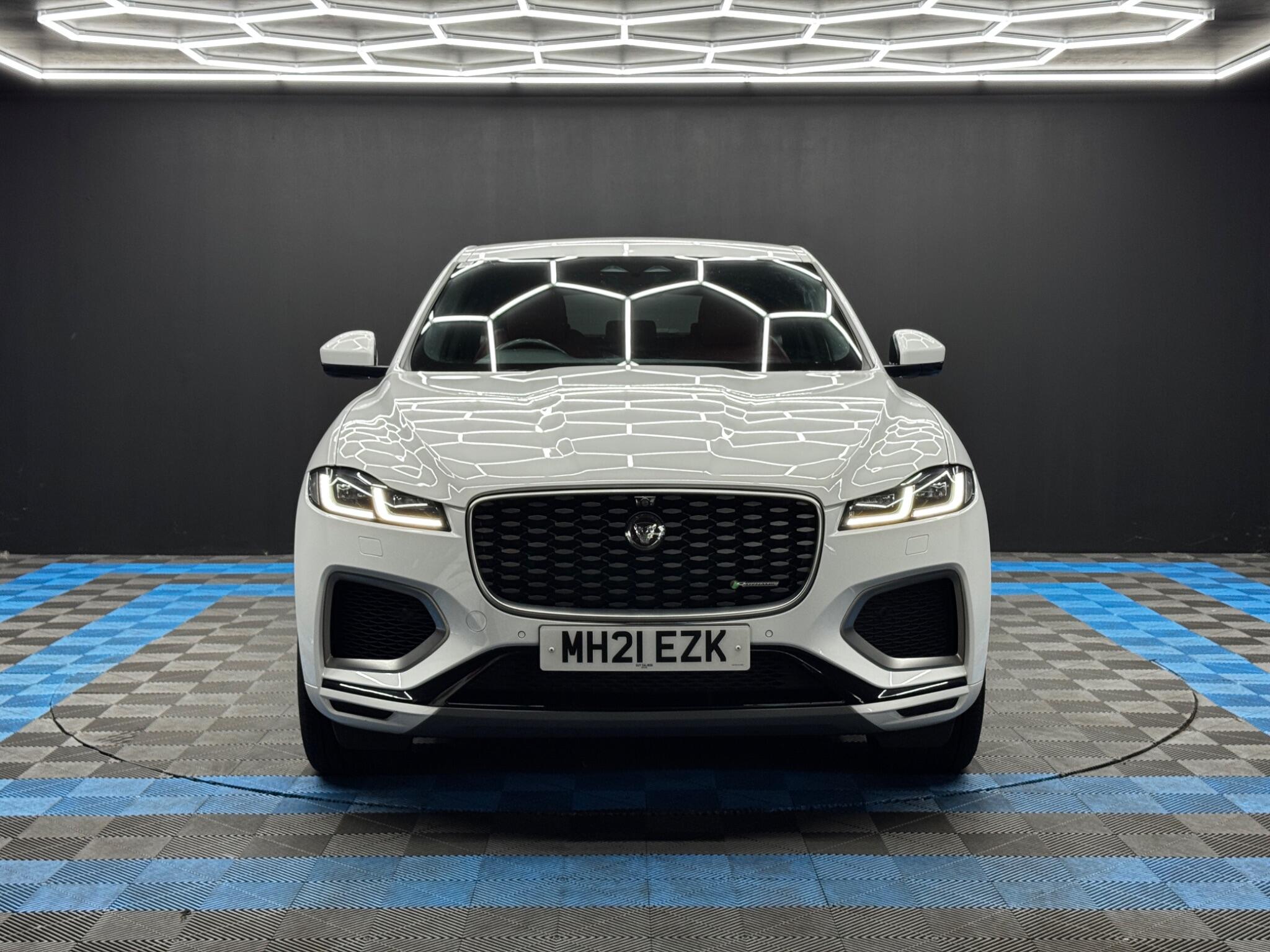 Jaguar F-Pace view 2