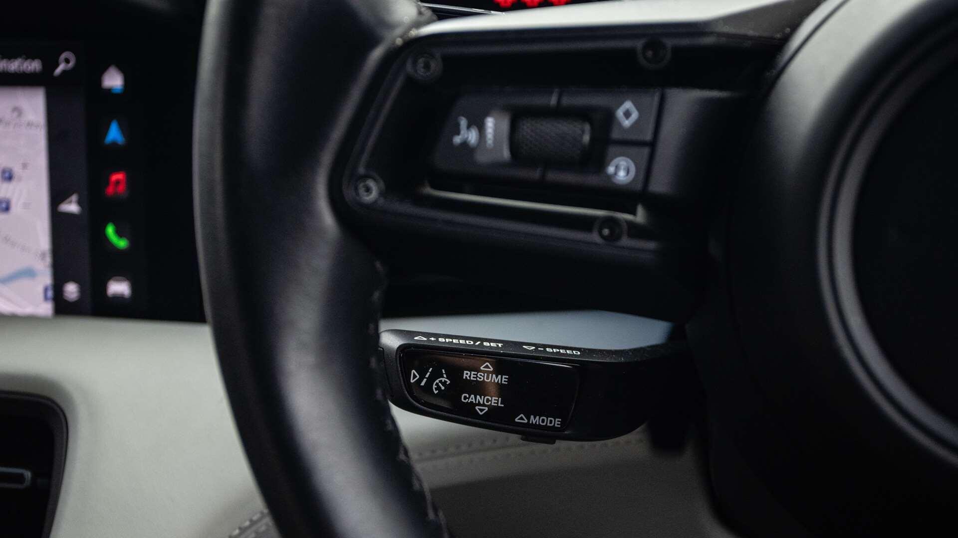 Porsche Taycan view 22