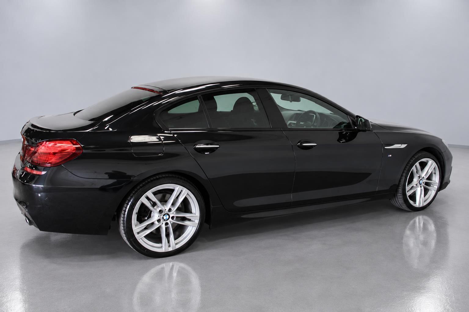 BMW 6 Series view 11