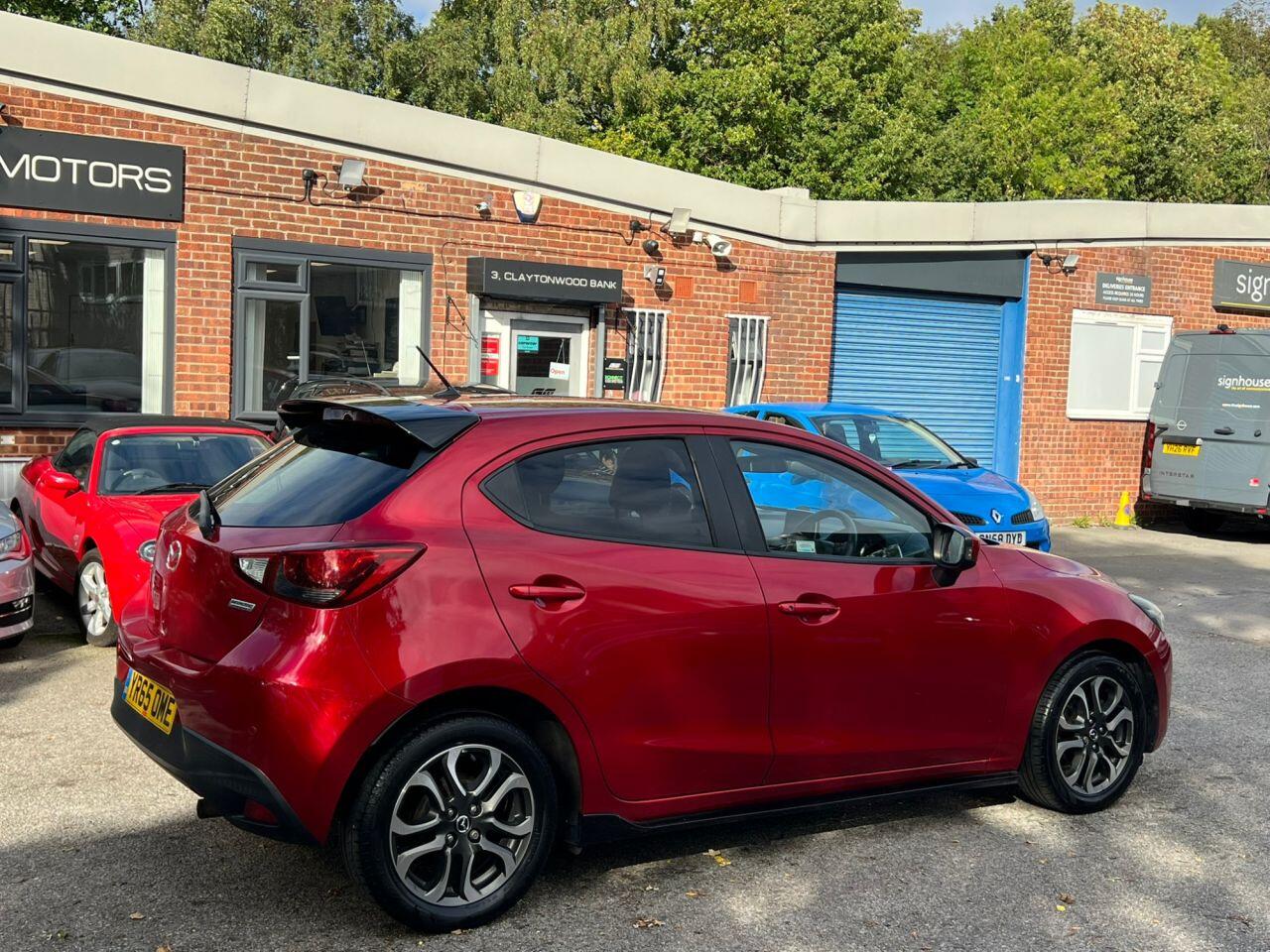 Mazda Mazda2 view 8