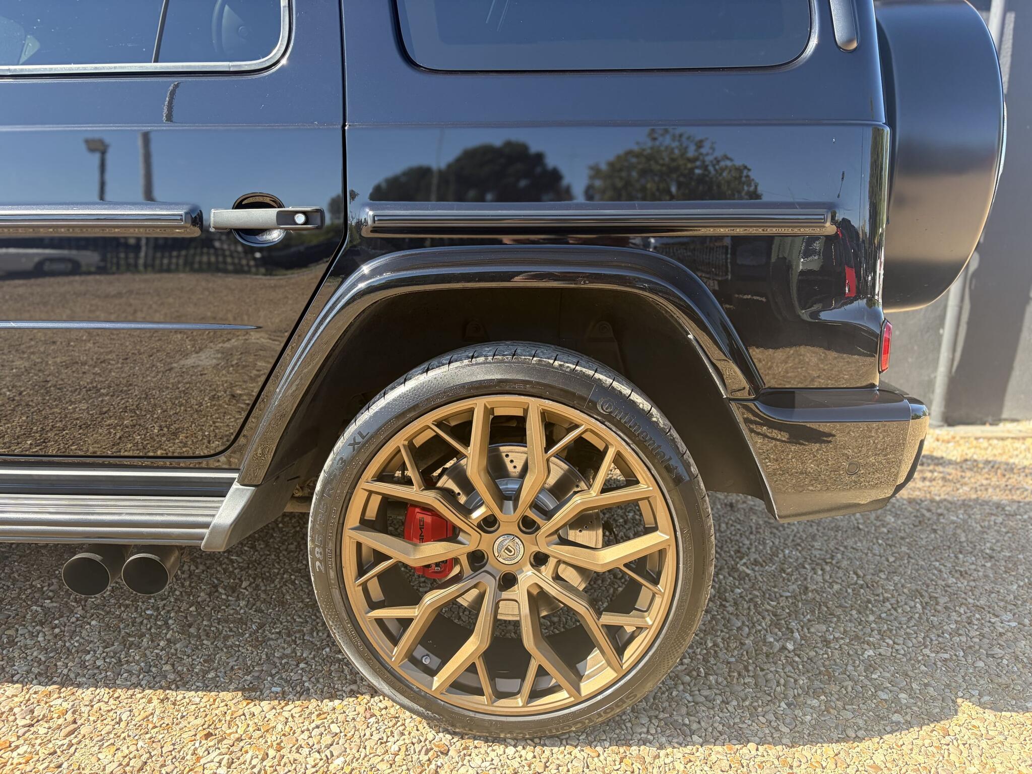 Mercedes-Benz G Class view 9
