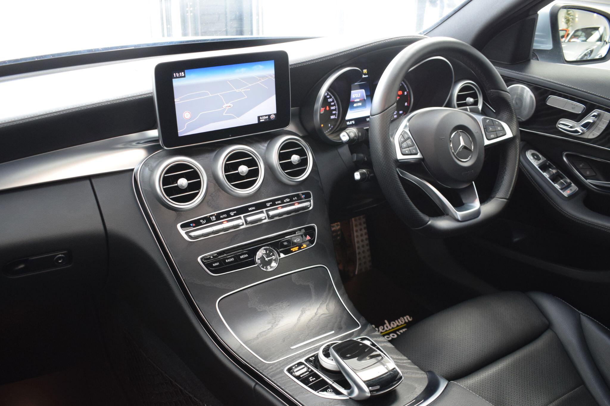 Mercedes-Benz C-Class view 10
