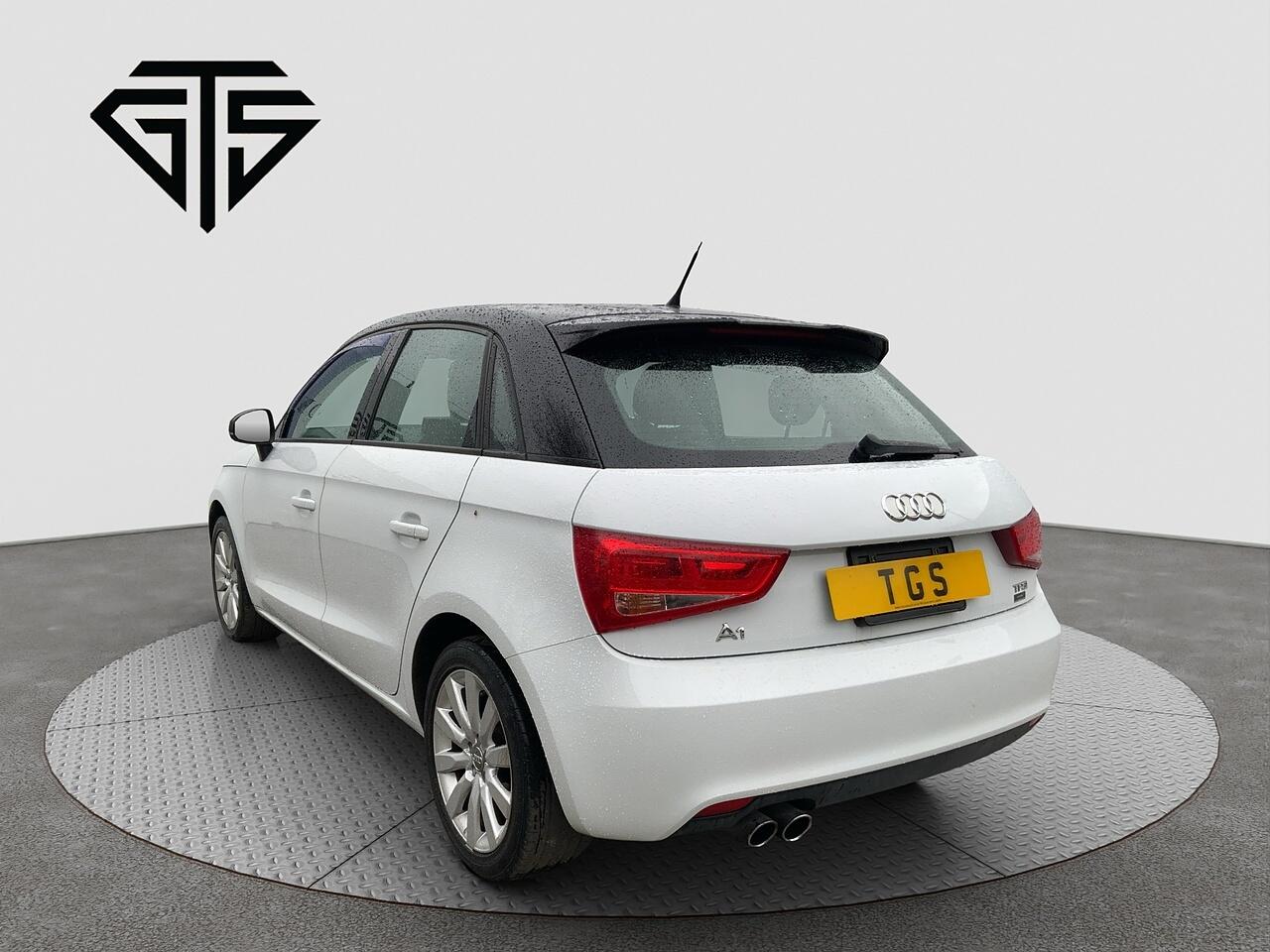 Audi A1 view 5