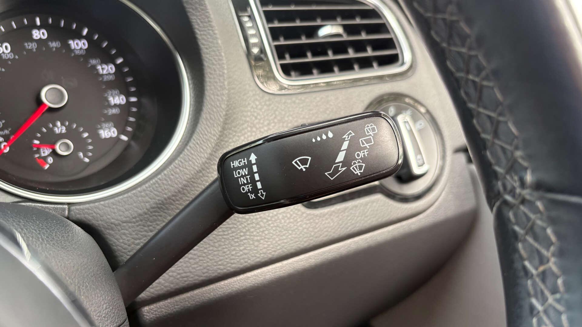 Volkswagen Polo view 18