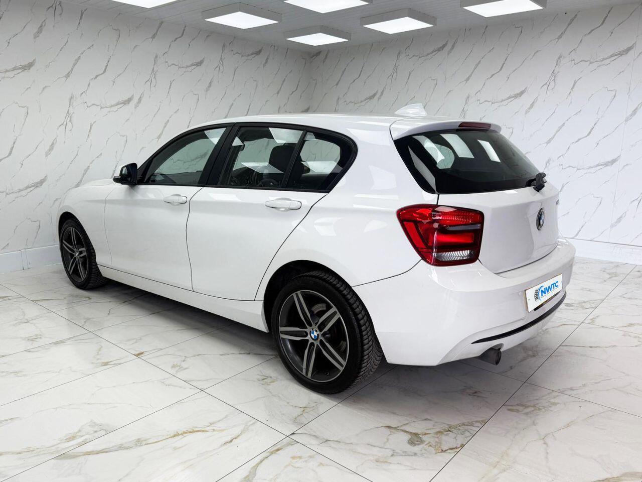 BMW 1 Series view 7