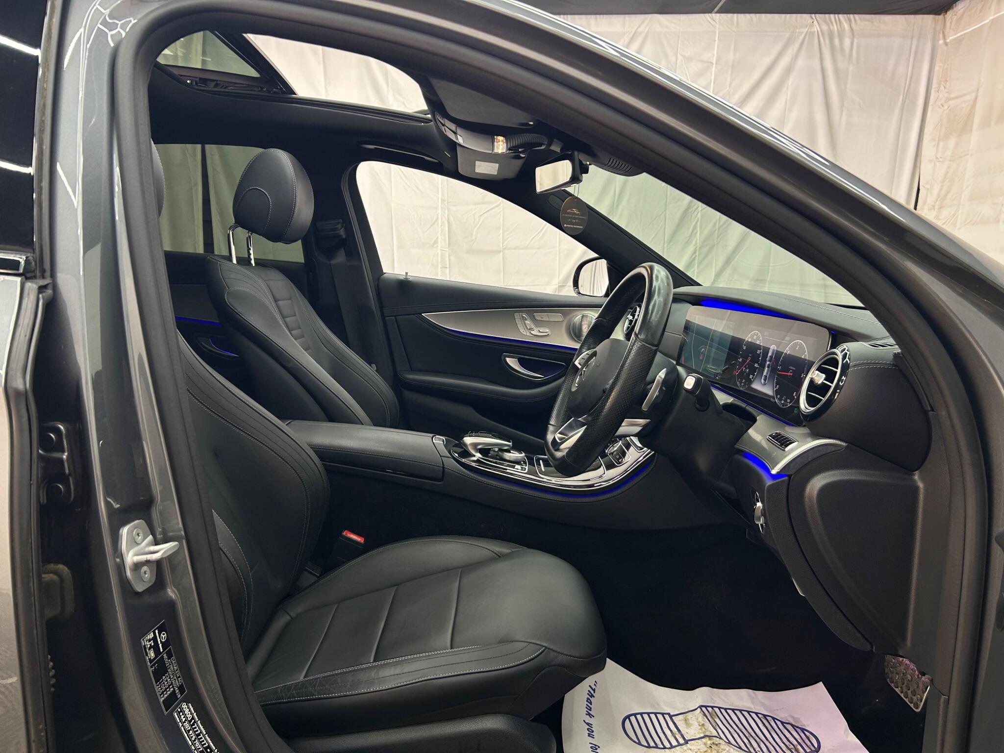 Mercedes-Benz E-Class view 17
