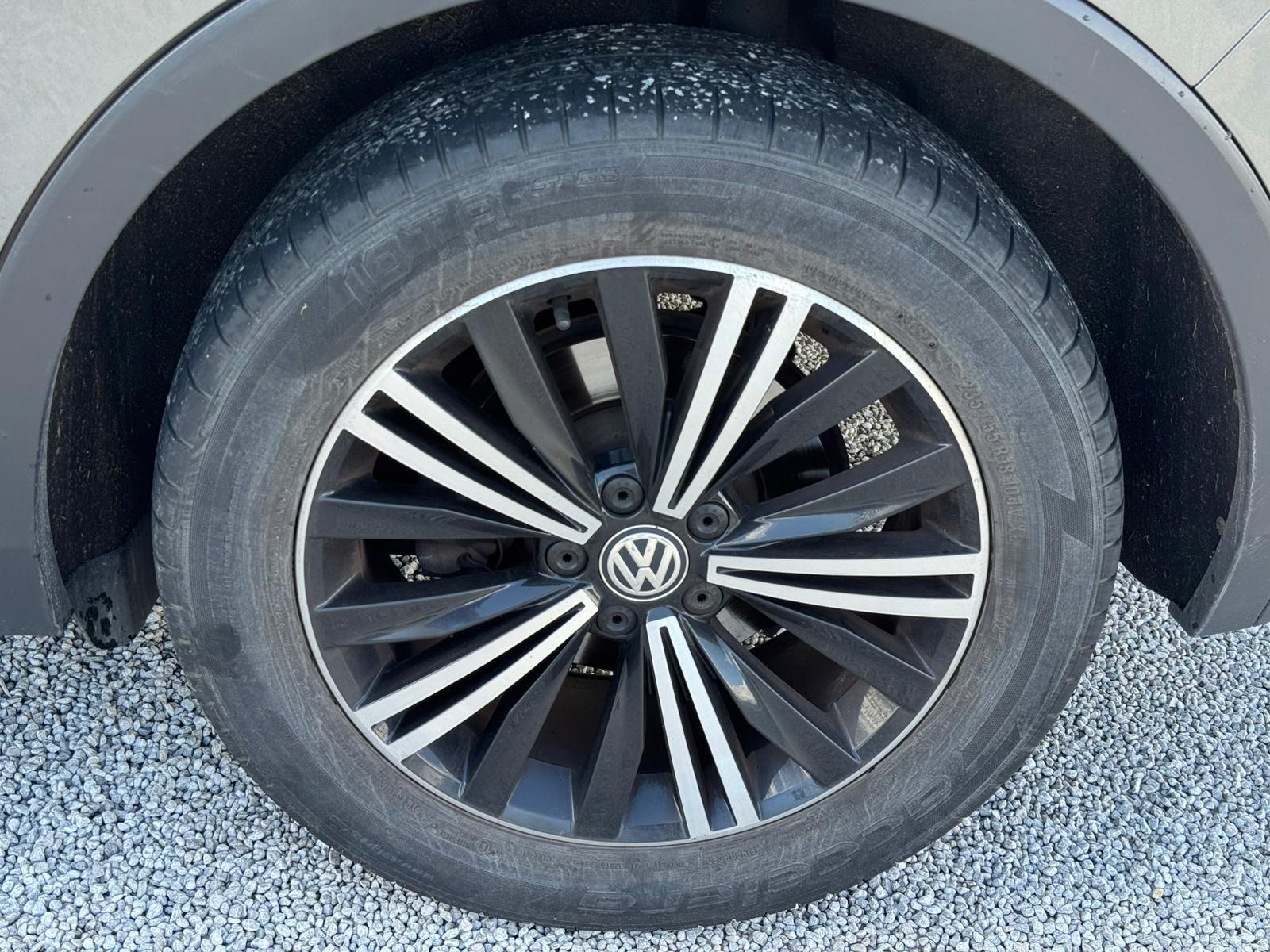 2018 Volkswagen Tiguan 2.0 TDI SE Navigation Euro 6 (s/s) 5dr • 122,000 miles image 27