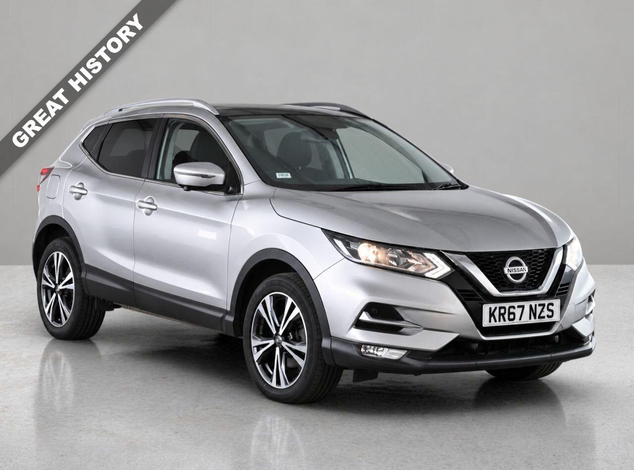 2017 Nissan Qashqai in Silver for sale