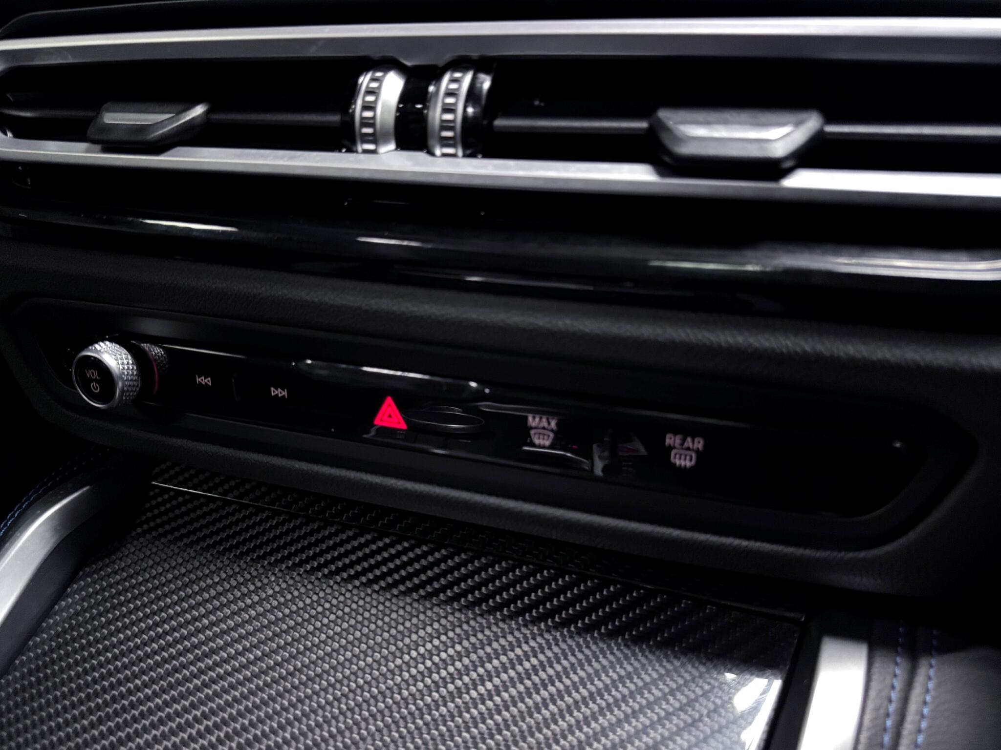 BMW 2 Series view 31