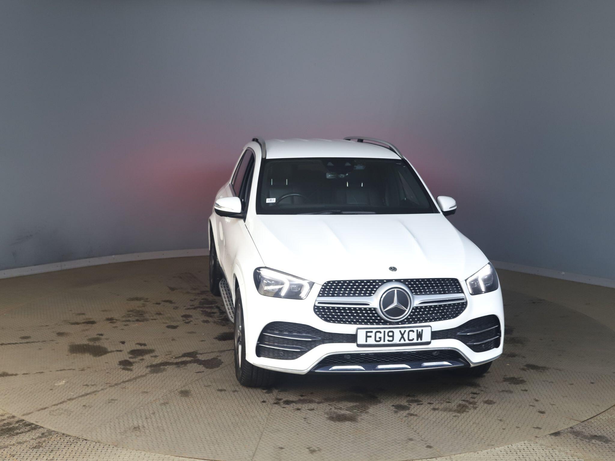 Mercedes-Benz GLE view 3